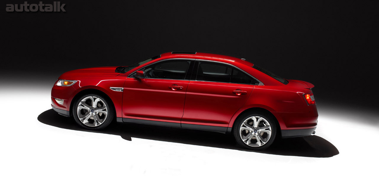 2010 Ford Taurus SHO