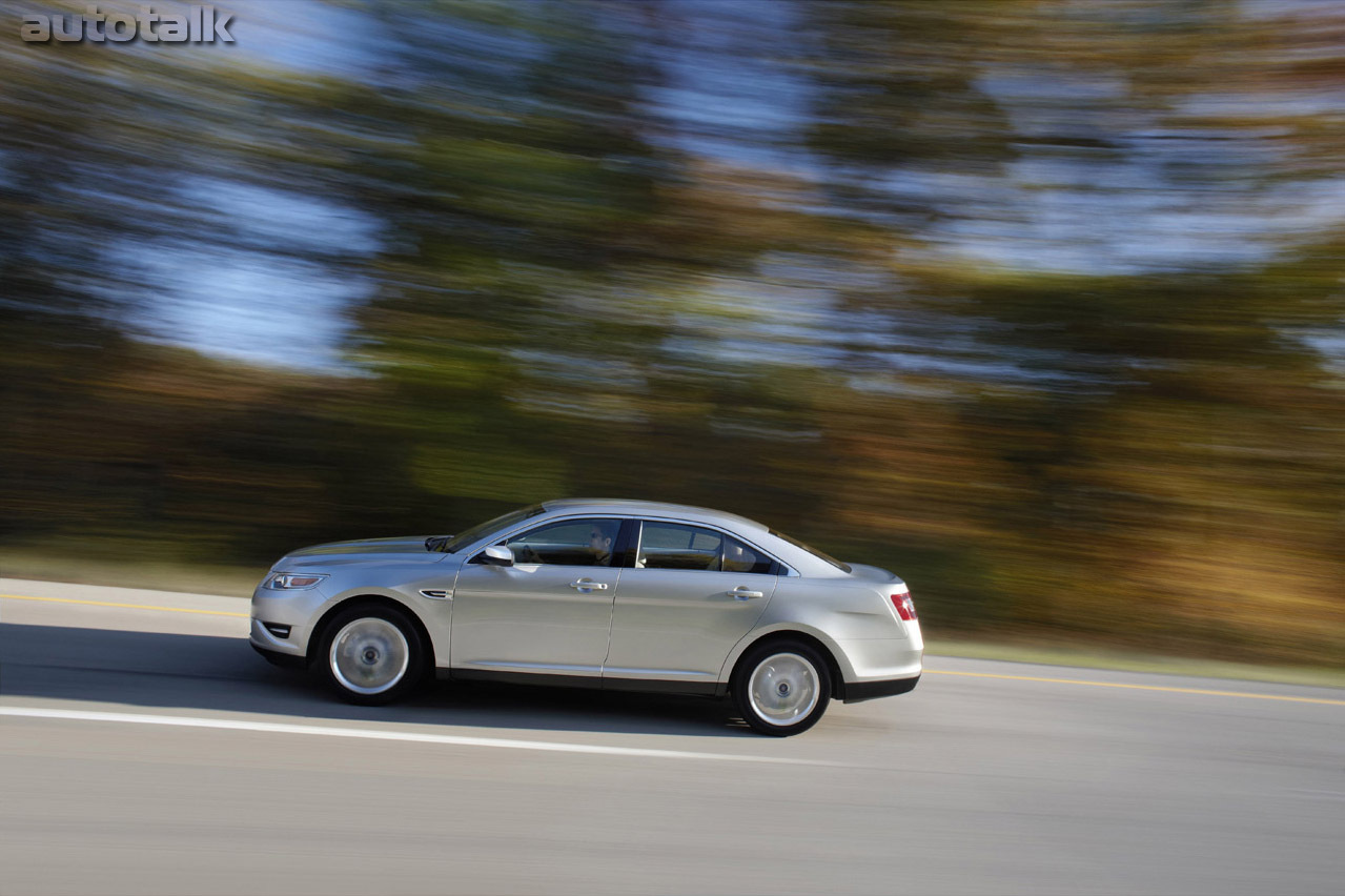 2010 Ford Taurus