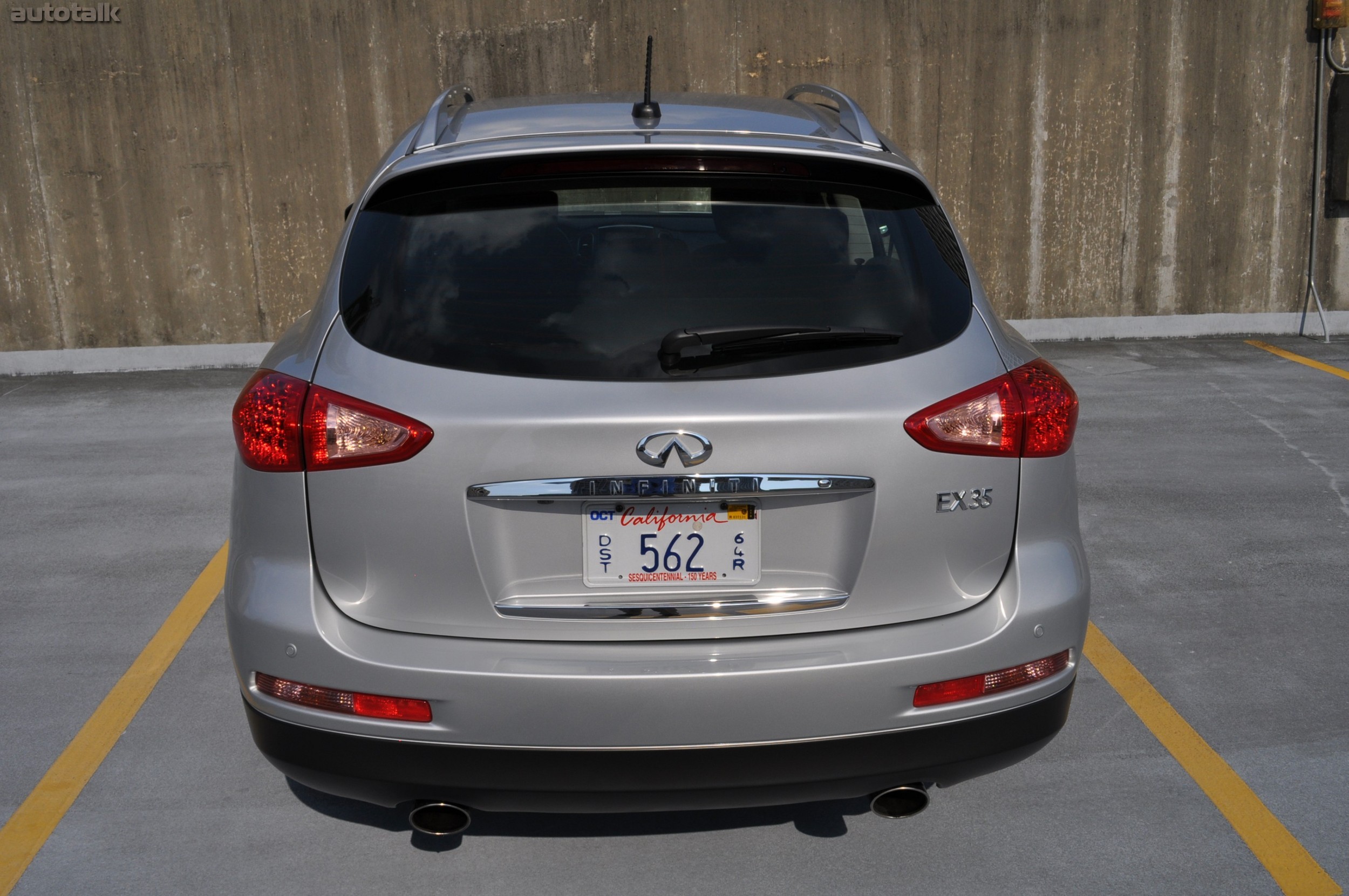 2010 Infiniti EX35 Review