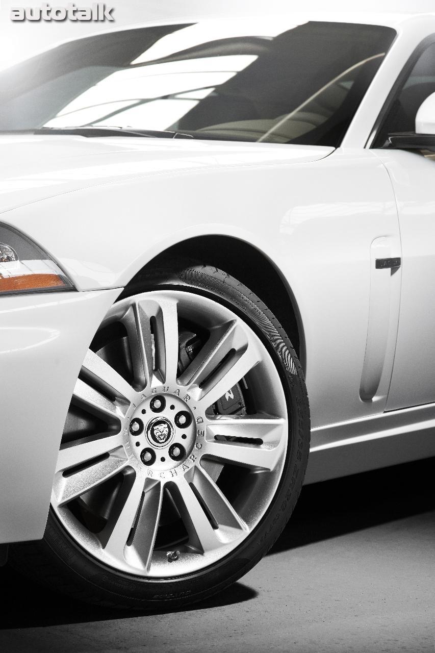 2010 Jaguar XKR