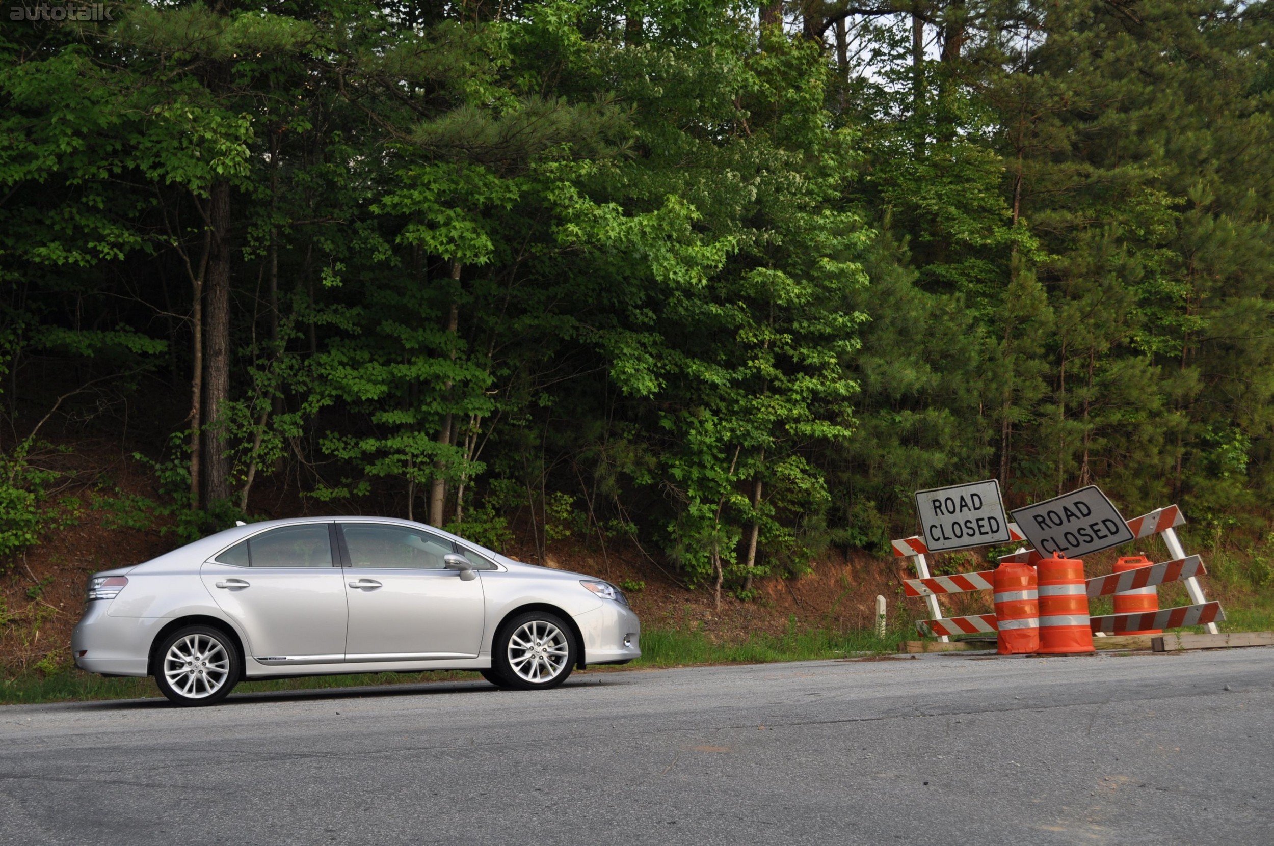 2010 Lexus HS 250h Review