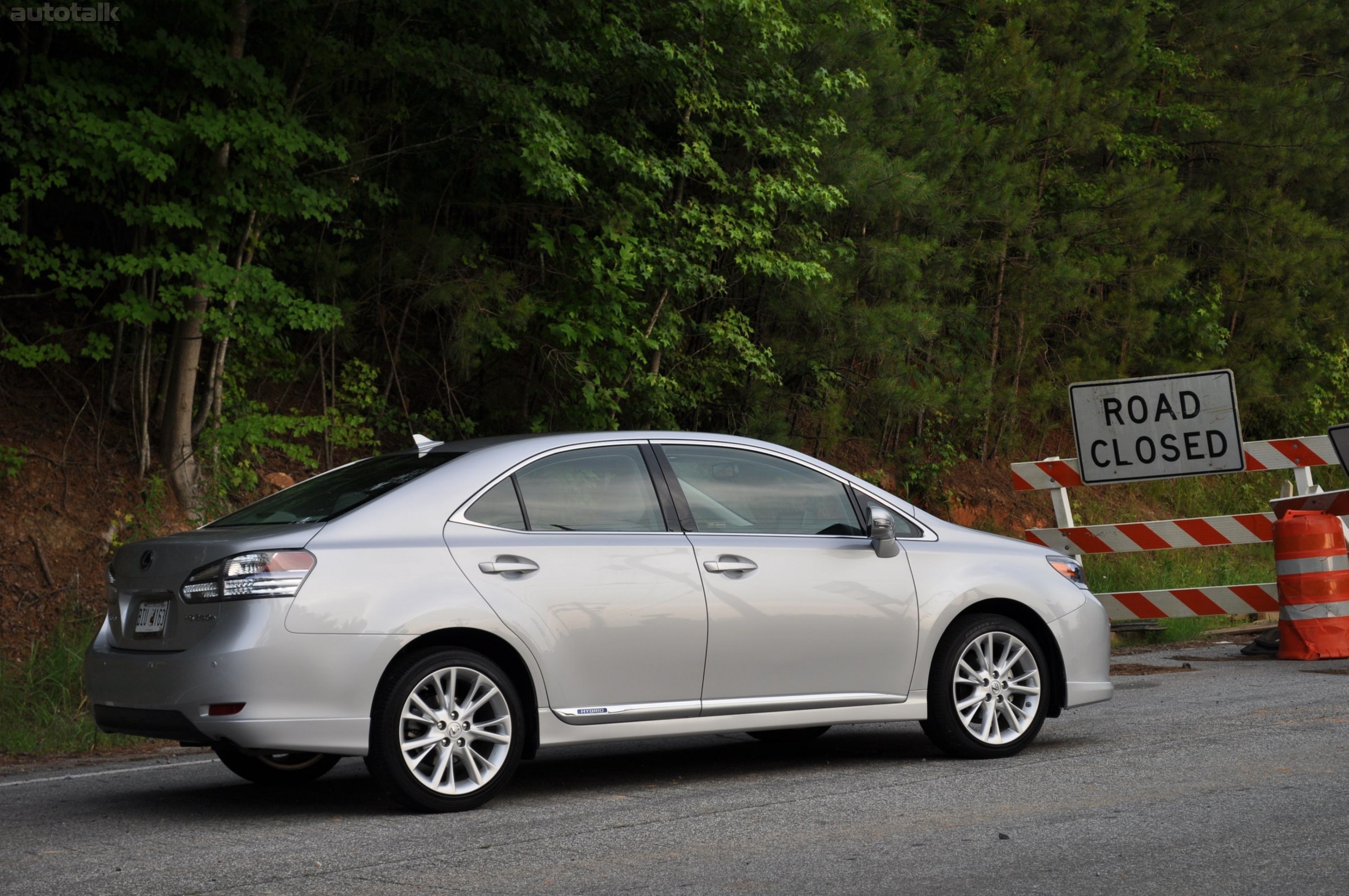 2010 Lexus HS 250h Review