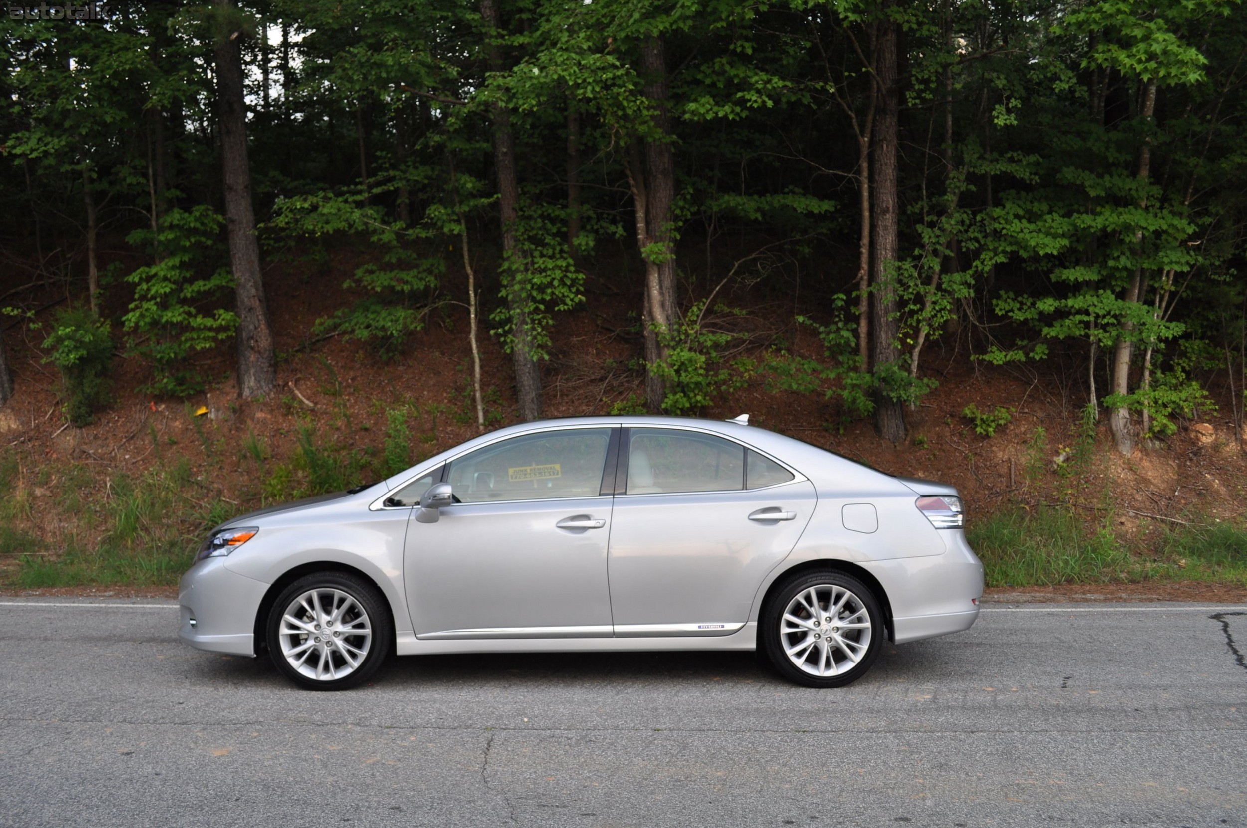 2010 Lexus HS 250h Review