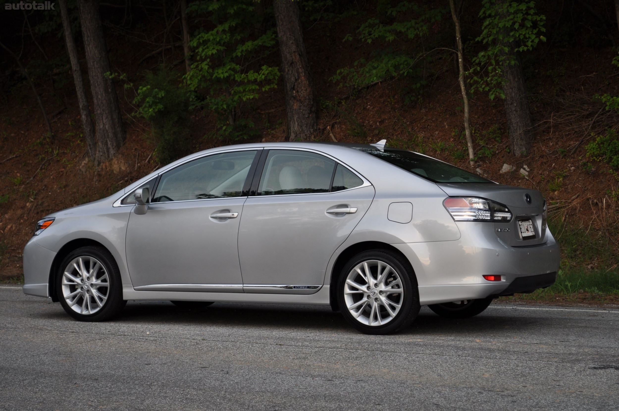 2010 Lexus HS 250h Review