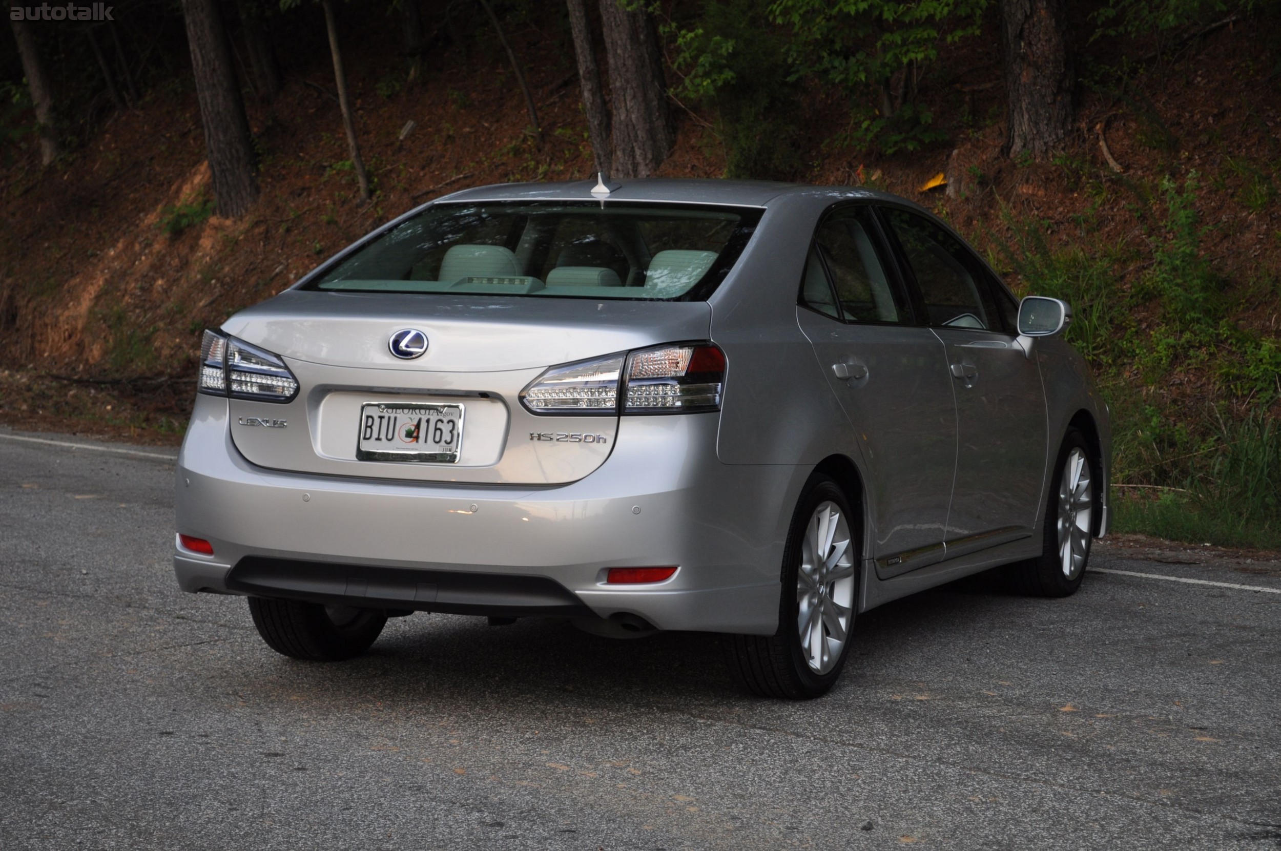 2010 Lexus HS 250h Review