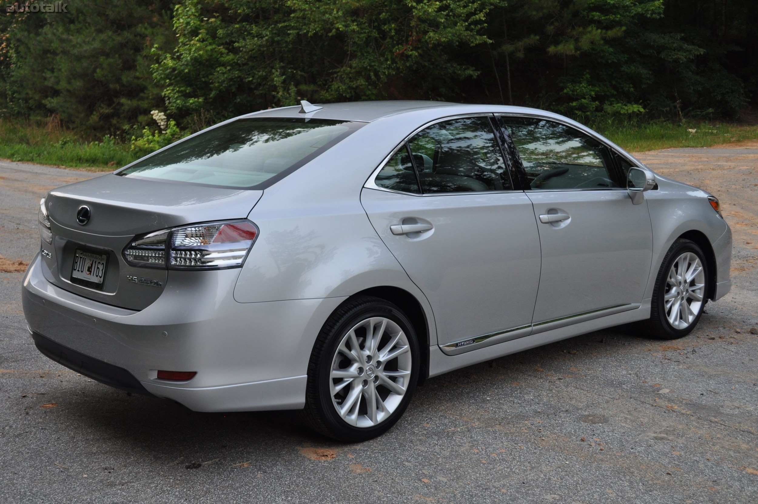 2010 Lexus HS 250h Review