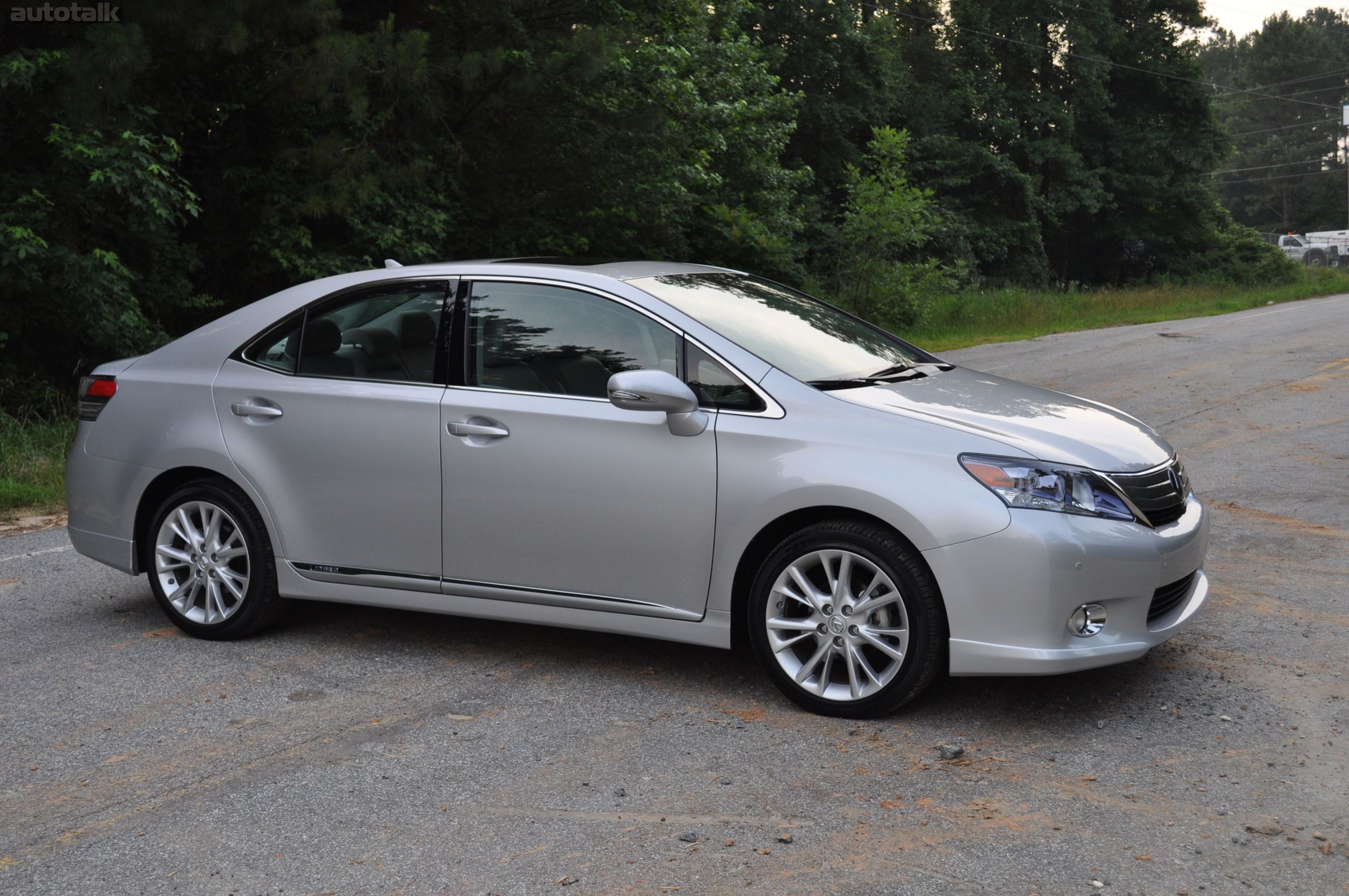 2010 Lexus HS 250h Review