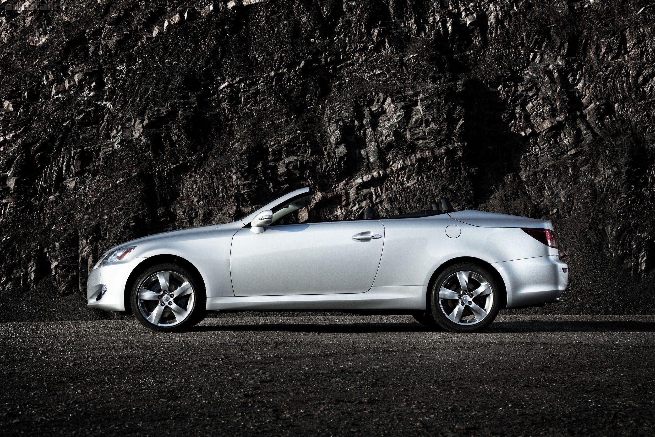 2010 Lexus IS C