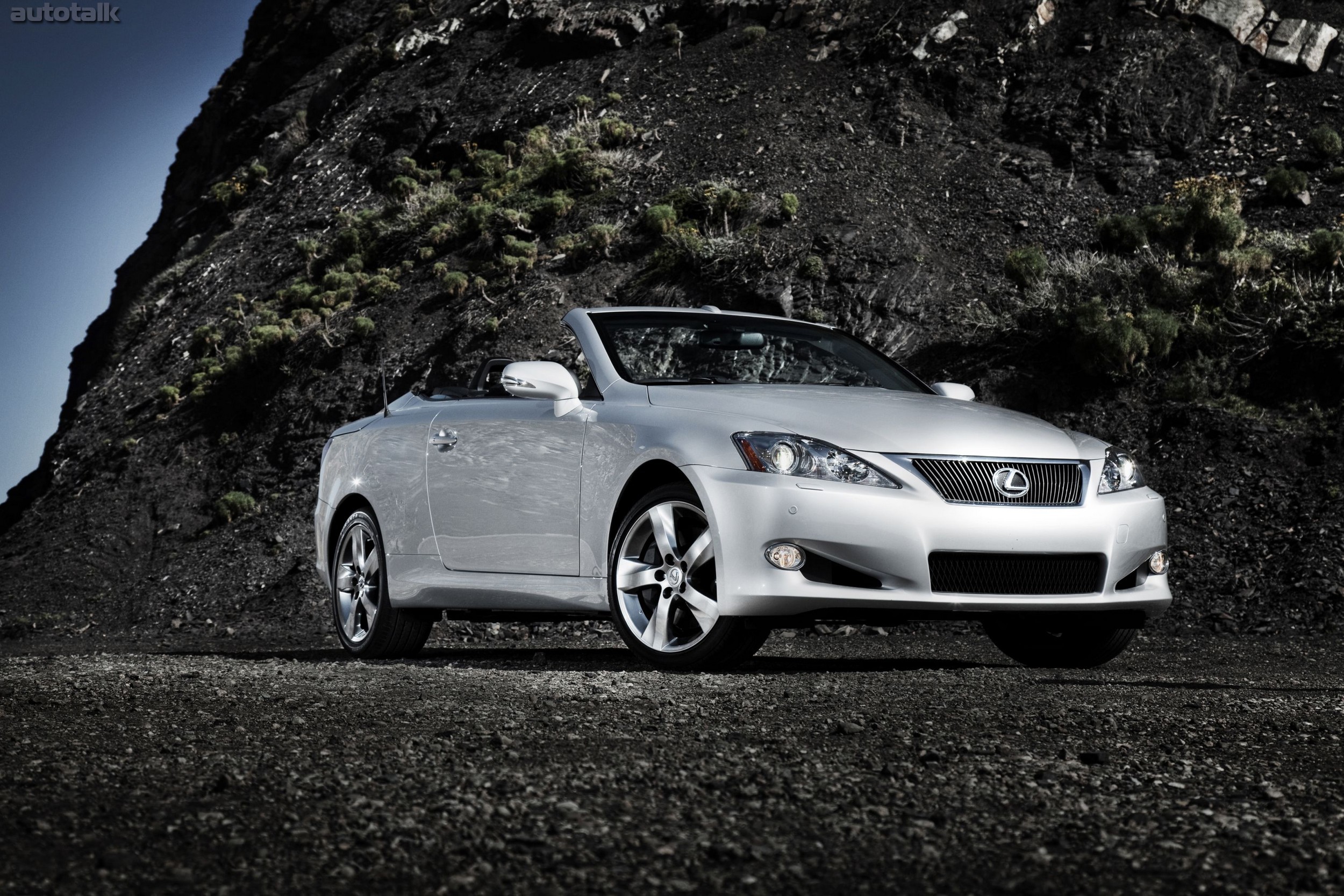 2010 Lexus IS C