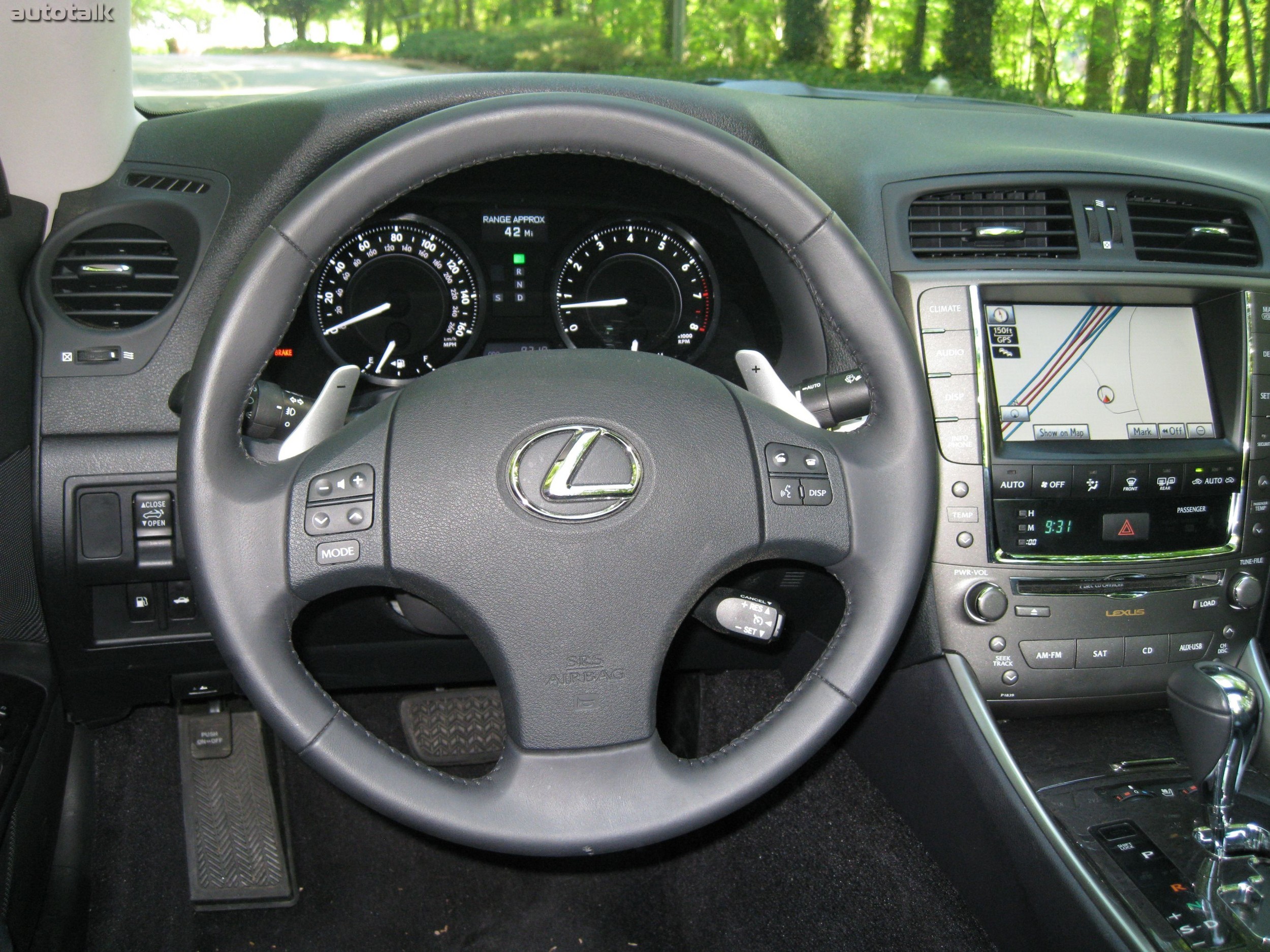 2010 Lexus IS350C Review