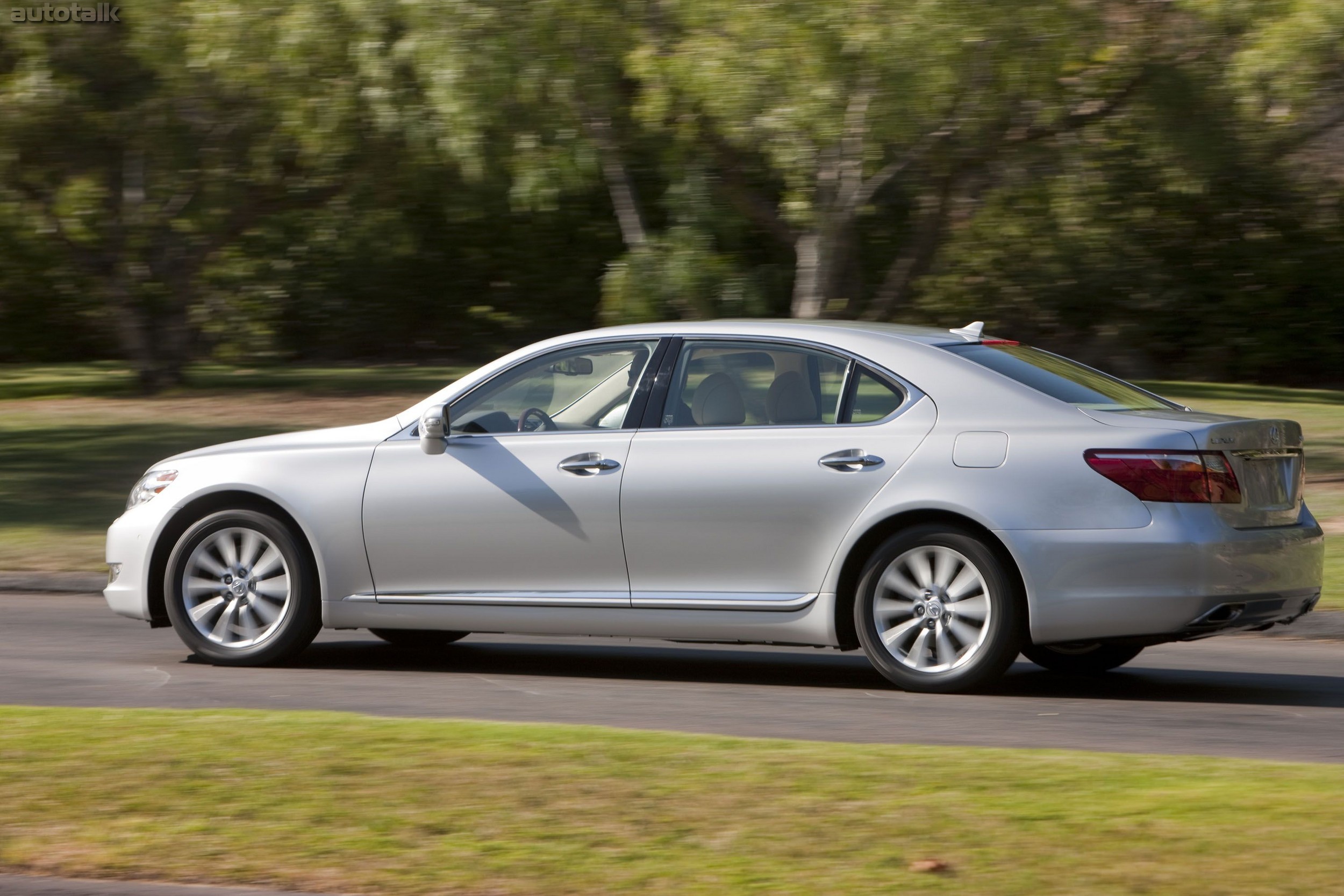 2010 Lexus LS 460 L