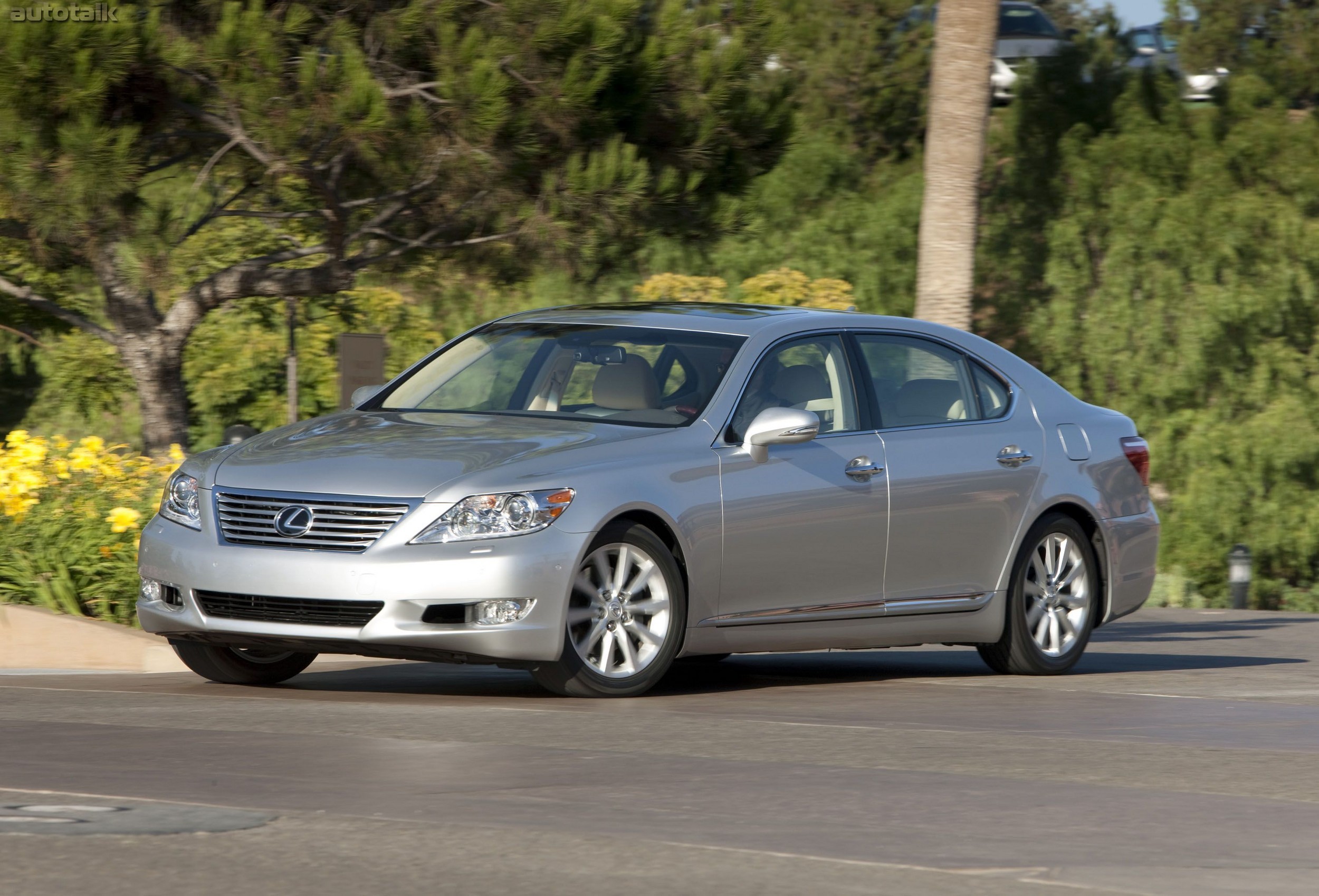 2010 Lexus LS 460 L