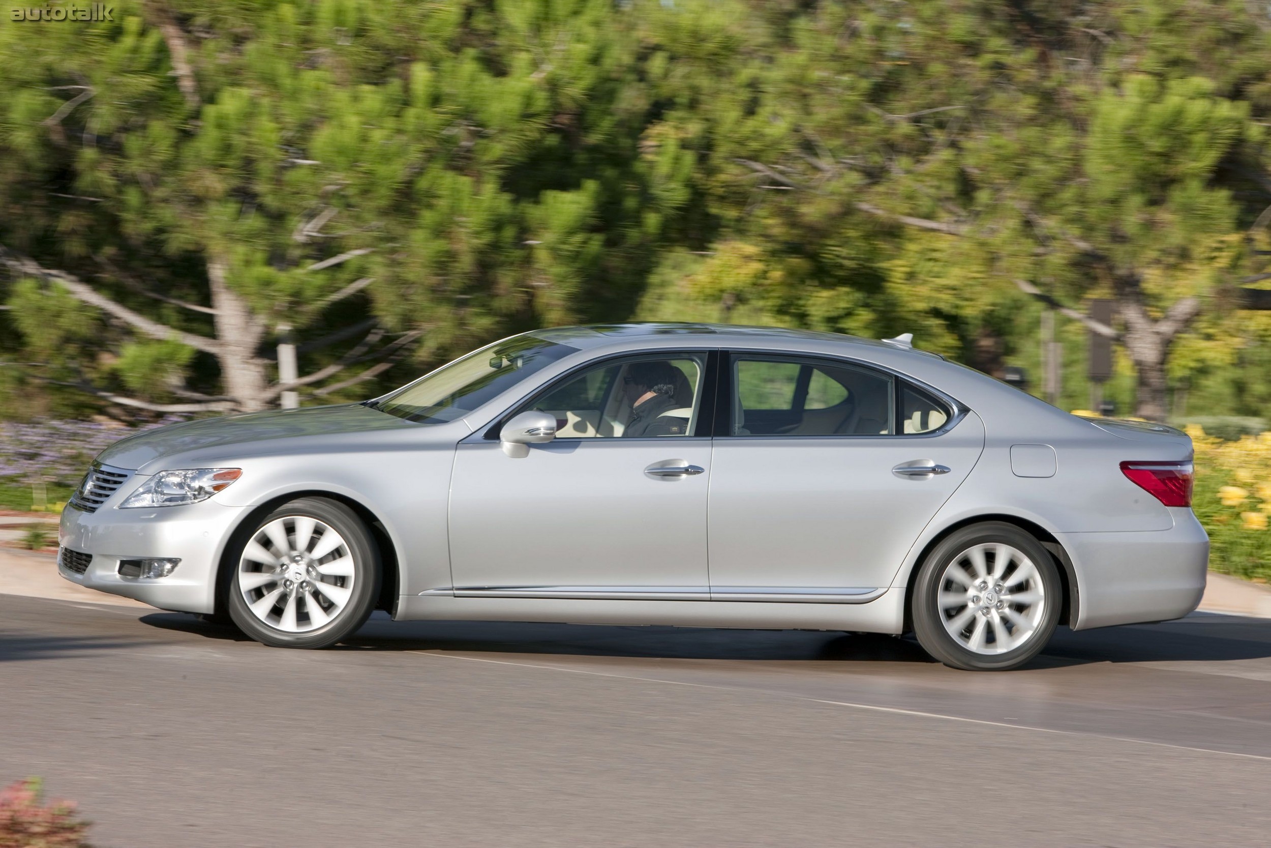 2010 Lexus LS 460 L