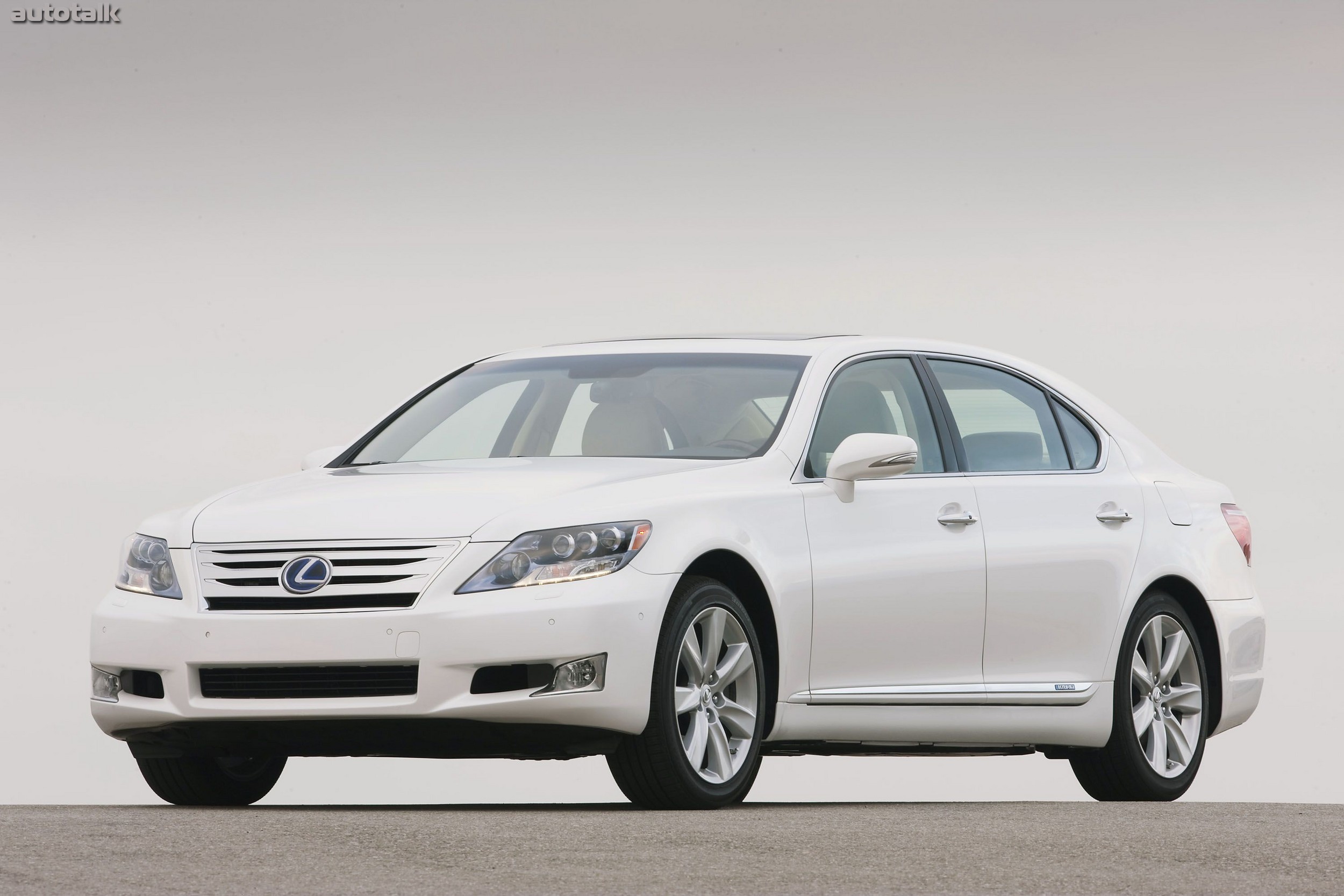 2010 Lexus LS 600h L