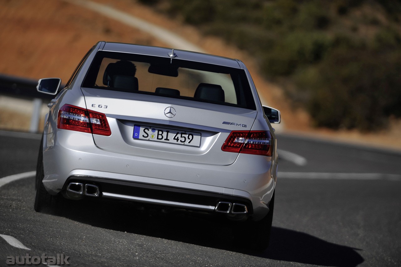 2010 Mercedes-Benz E63 AMG