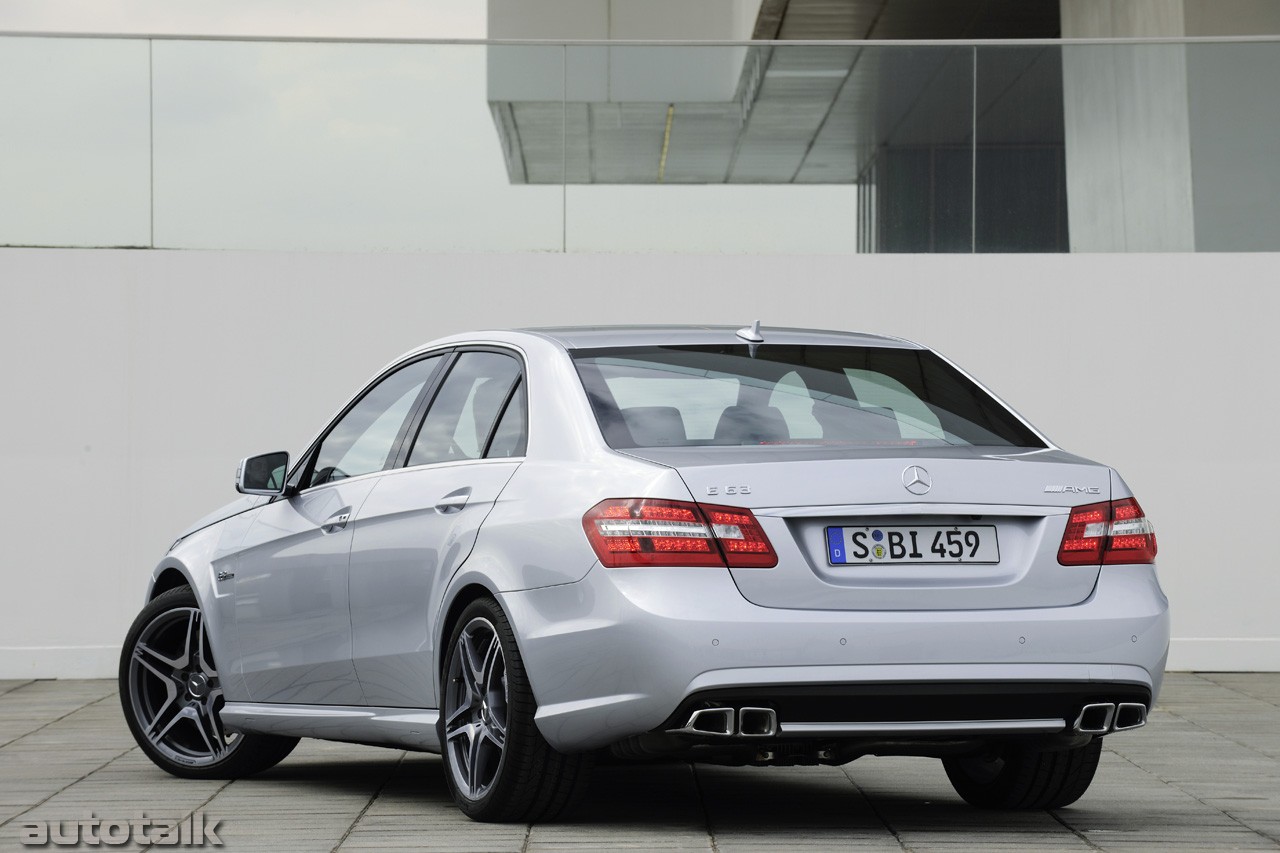 2010 Mercedes-Benz E63 AMG