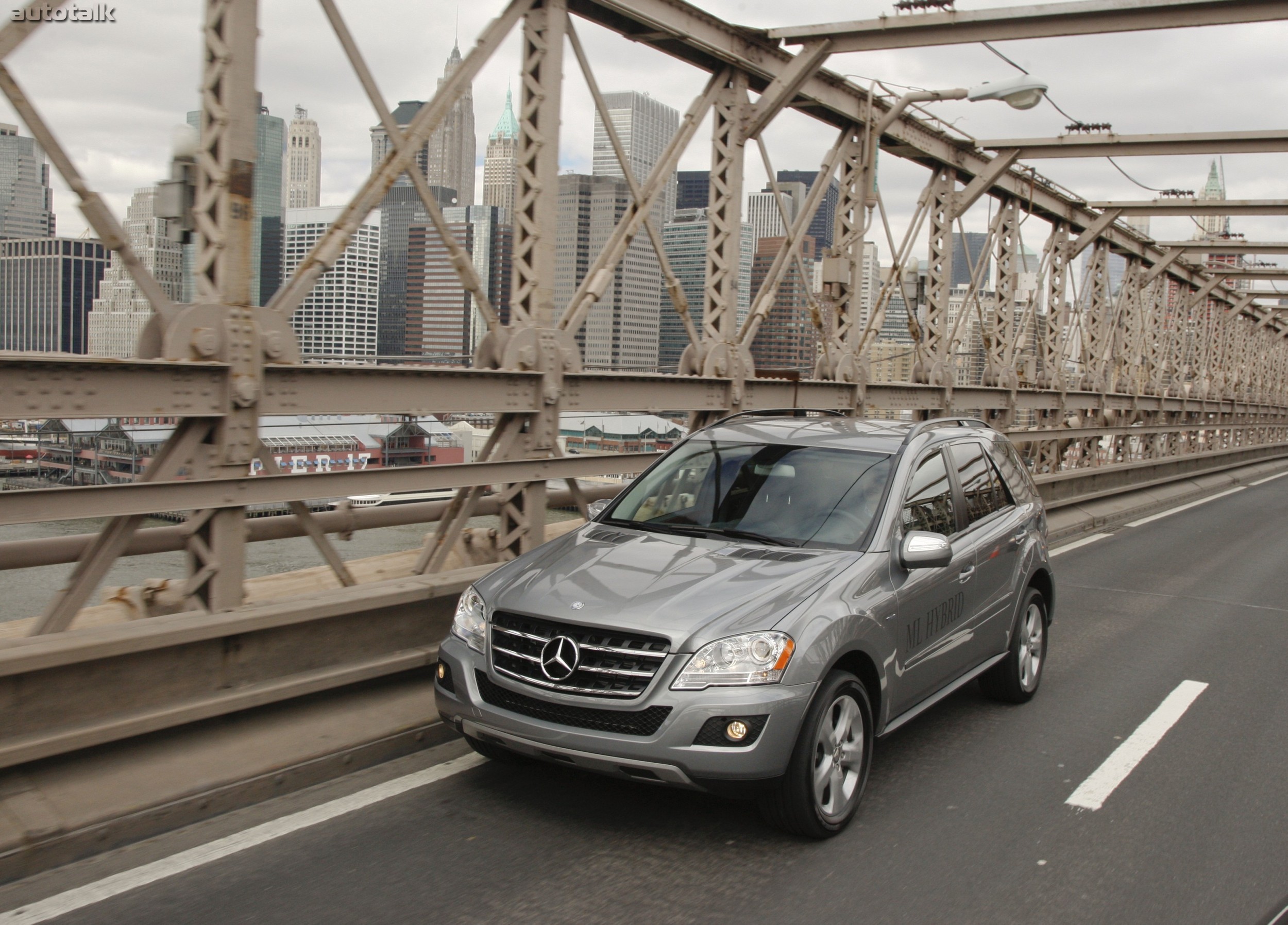 2010 Mercedes-Benz ML450 HYBRID