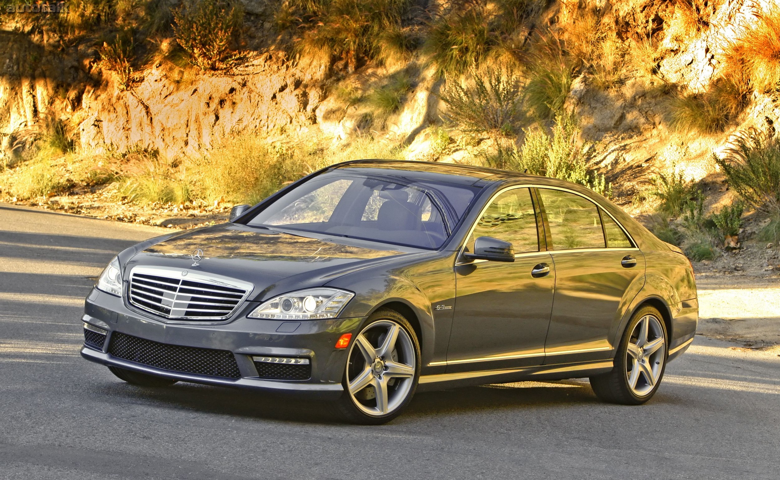 2010 Mercedes-Benz S63 AMG