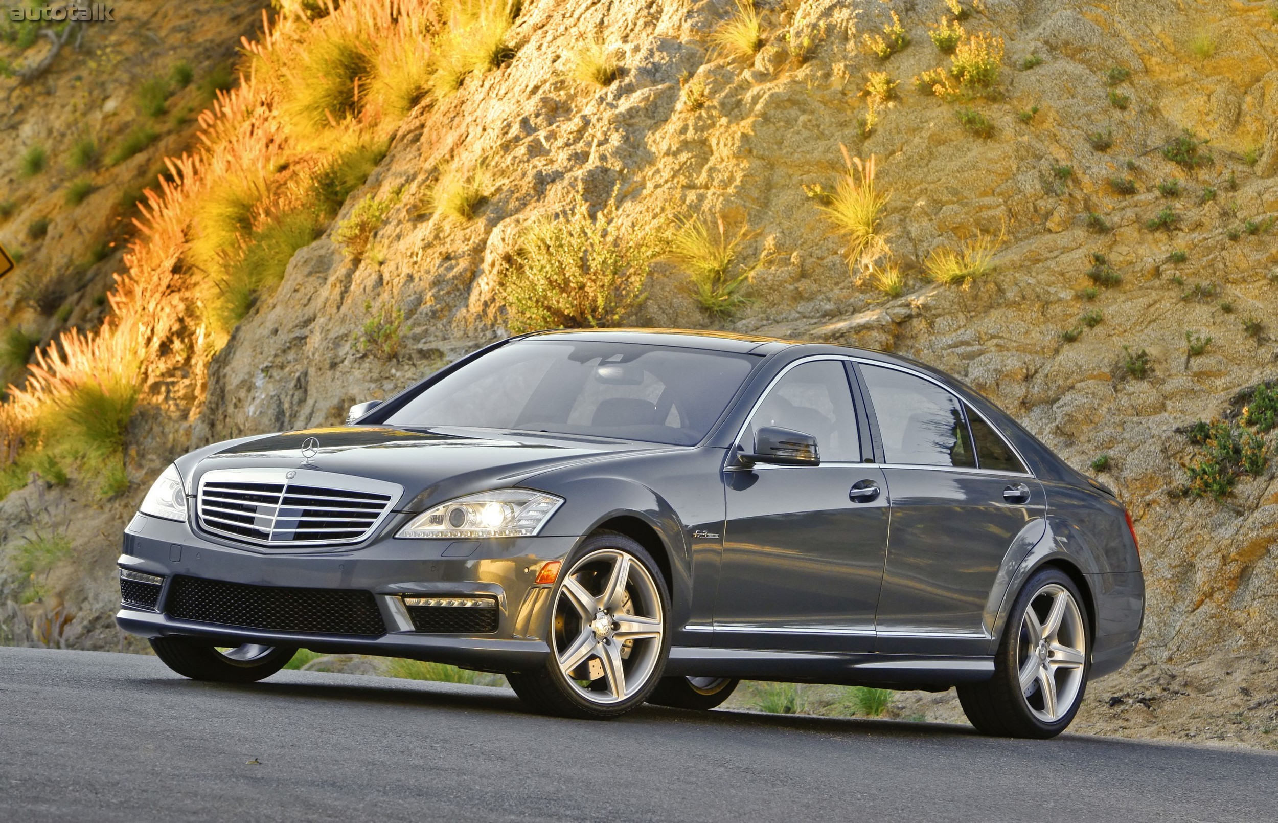 2010 Mercedes-Benz S63 AMG