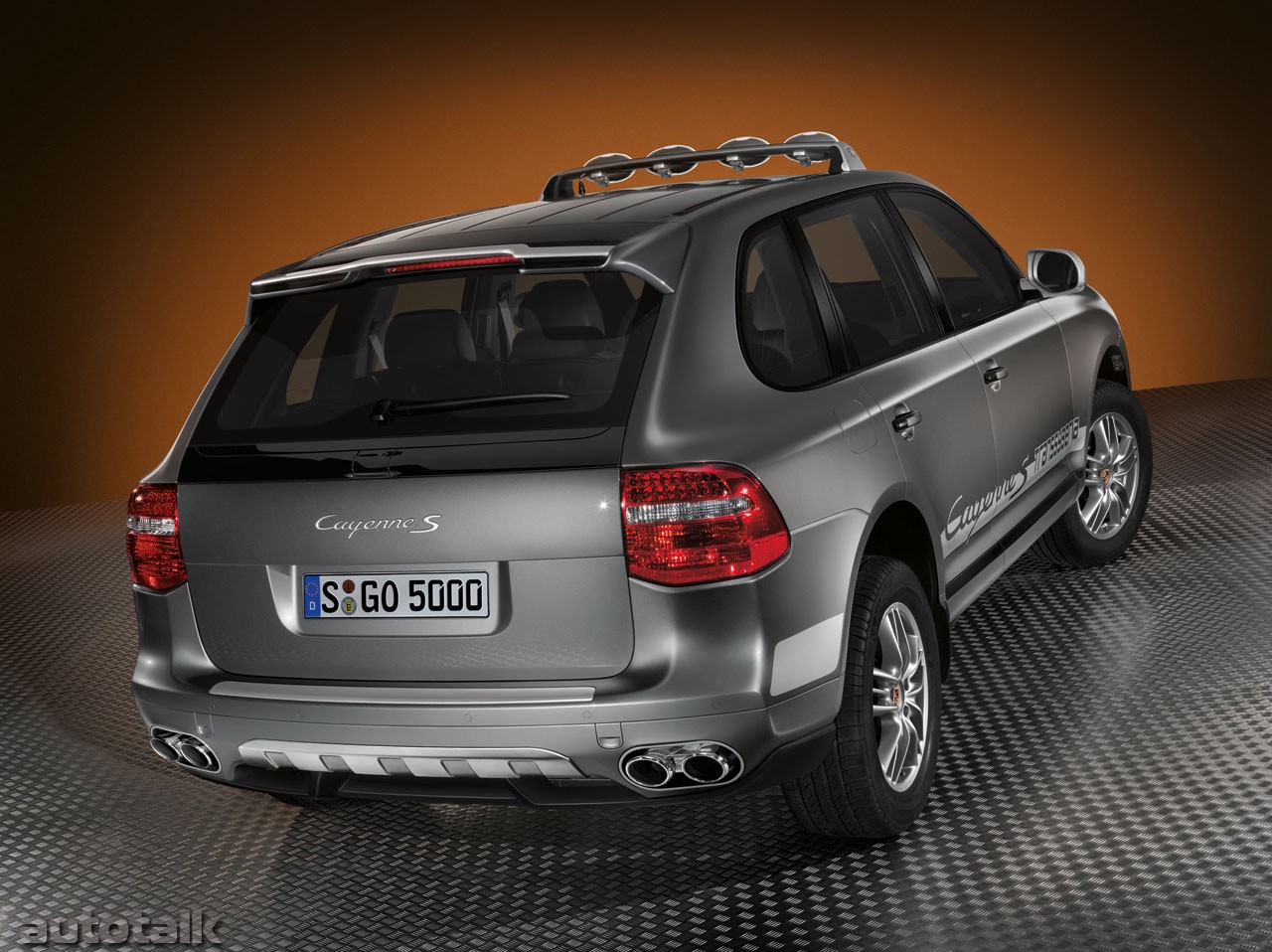 2010 Porsche Cayenne S Transsyberia