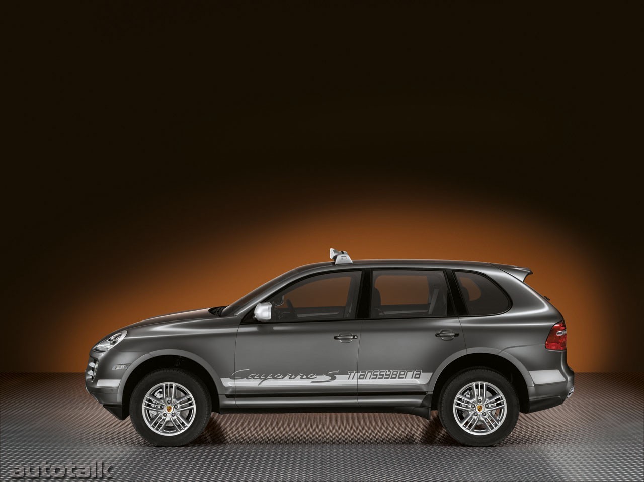 2010 Porsche Cayenne S Transsyberia