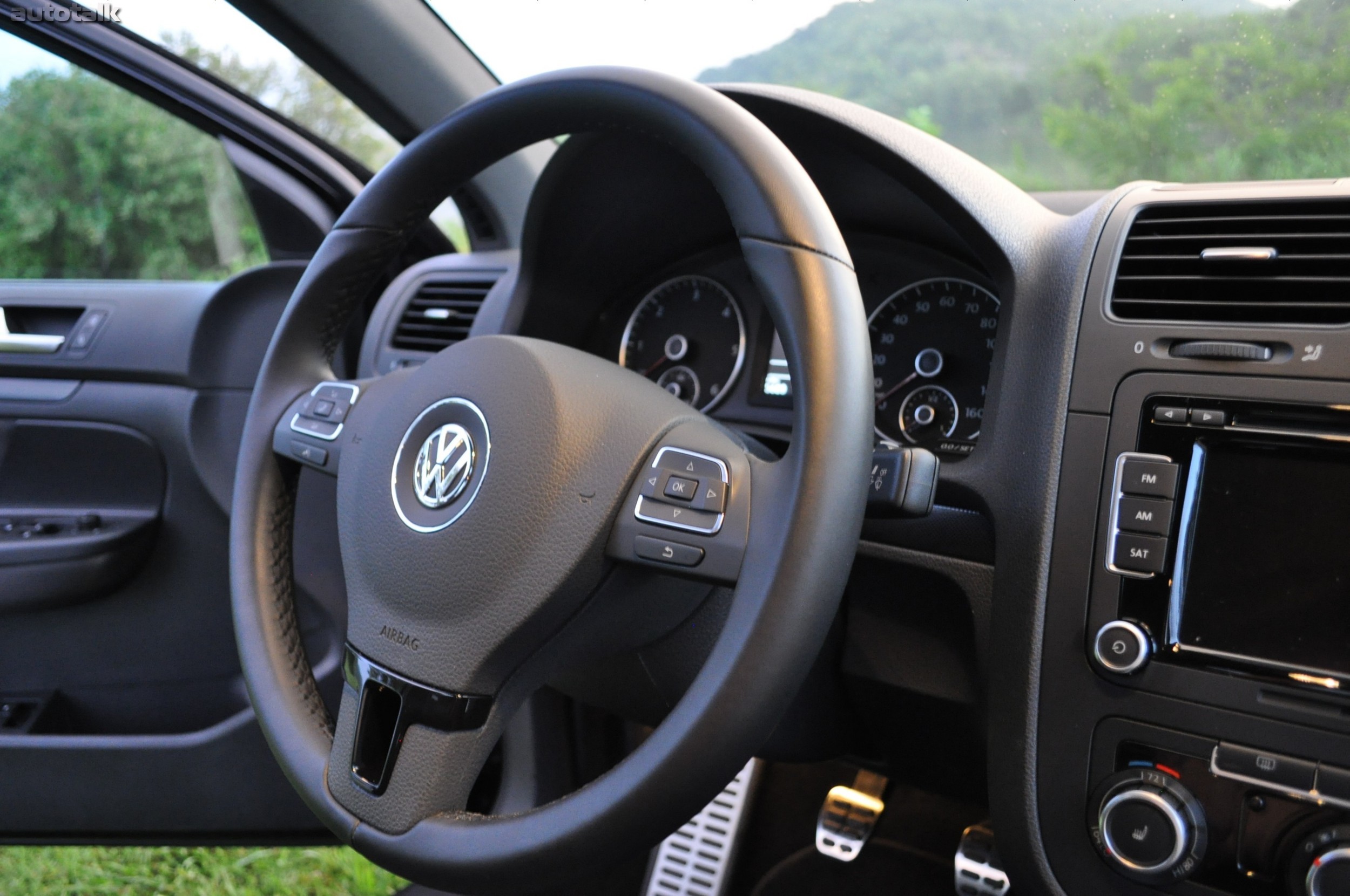 2010 Volkswagen Jetta TDI Cup Edition Review