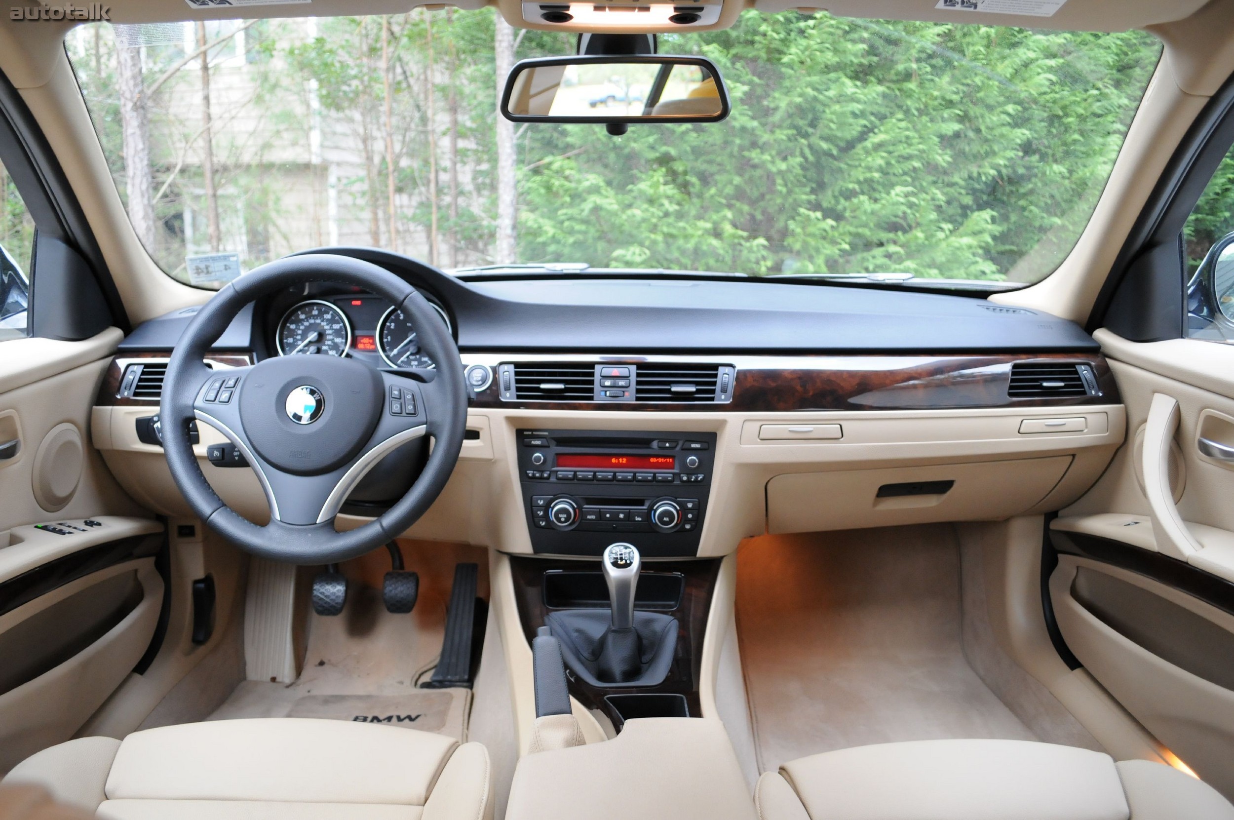 2011 BMW 335i Review