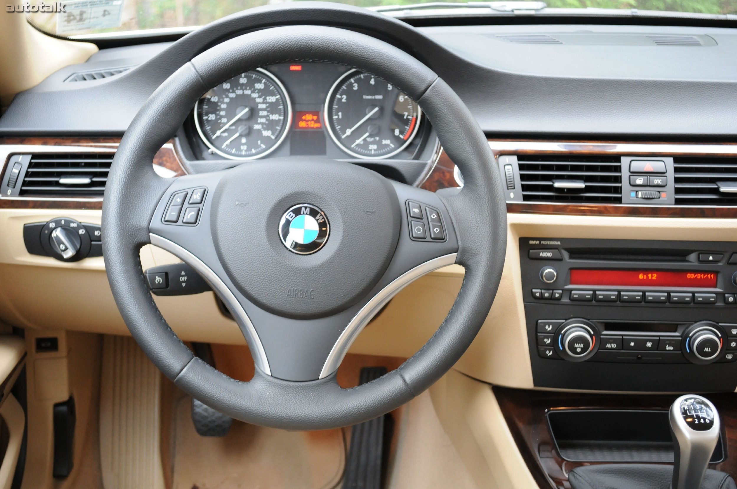 2011 BMW 335i Review