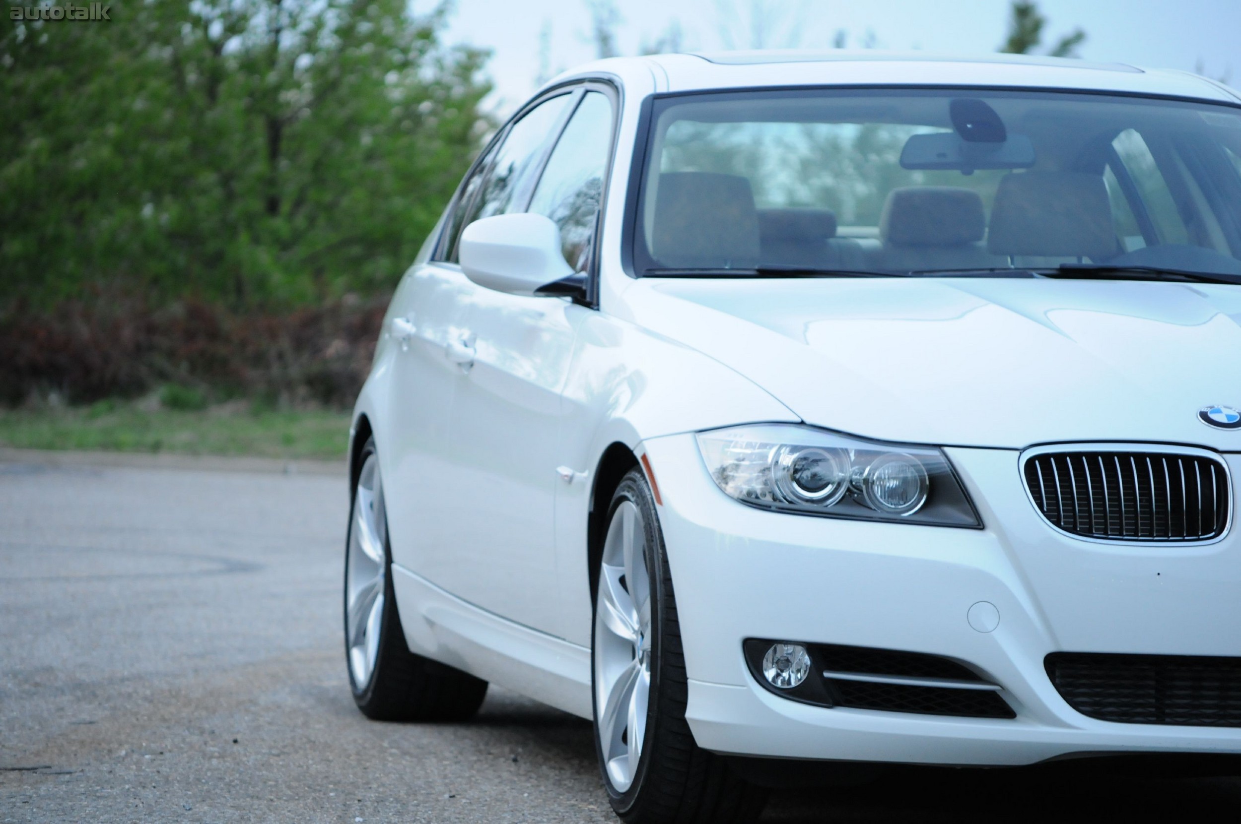 2011 BMW 335i Review