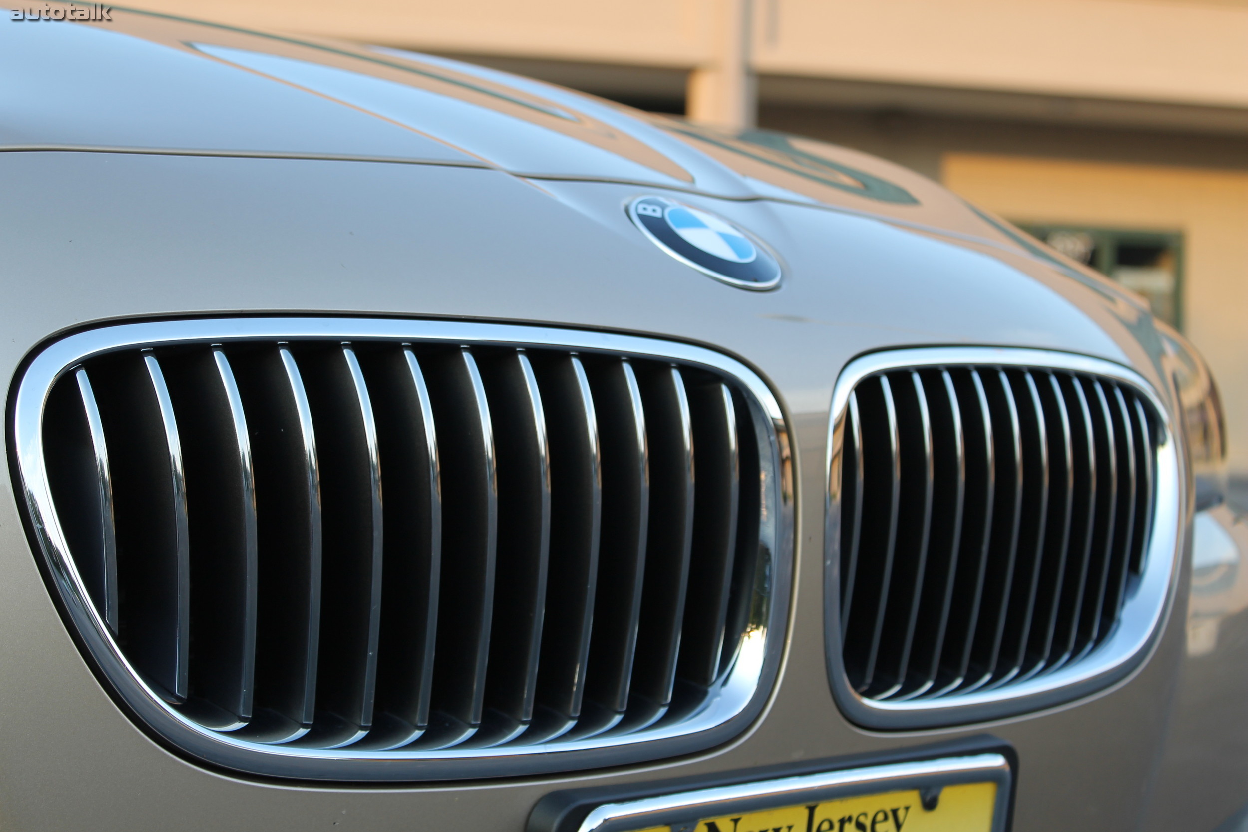 2011 BMW 528i Review