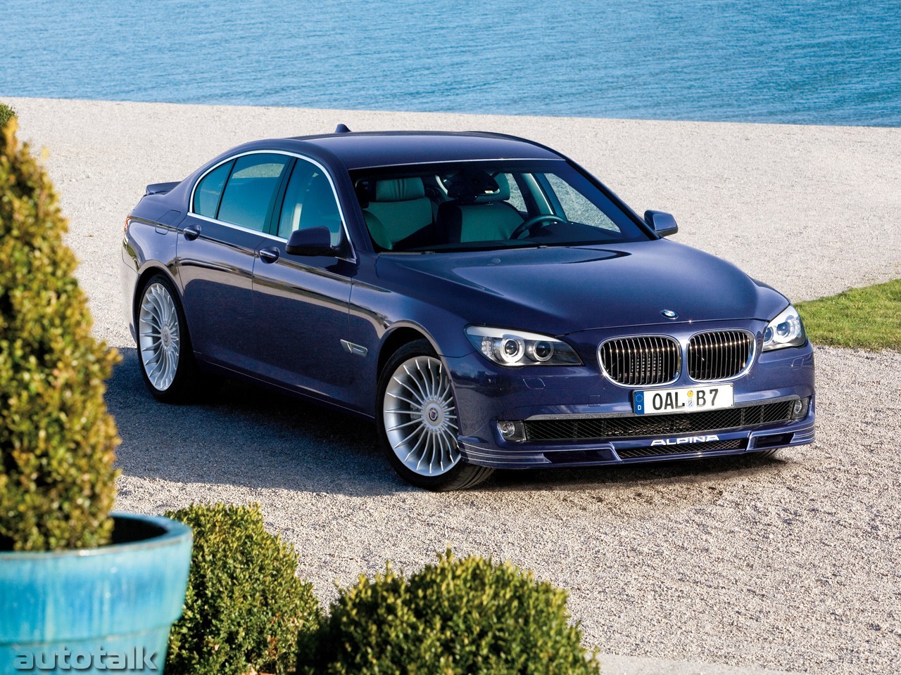 2011 BMW Alpina B7