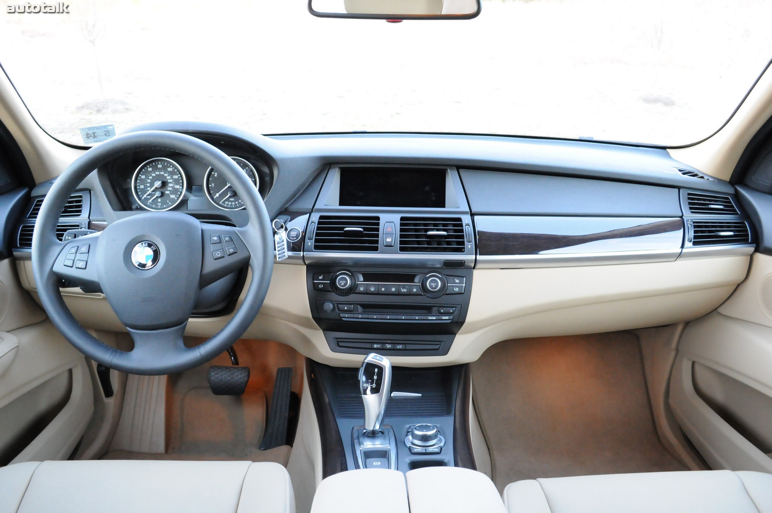 2011 BMW X5 Review