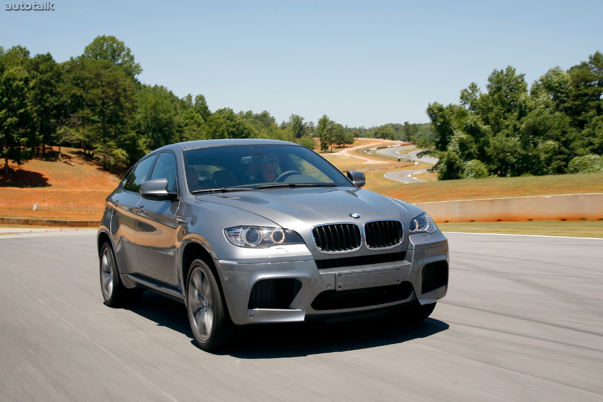 2011 BMW X6 M