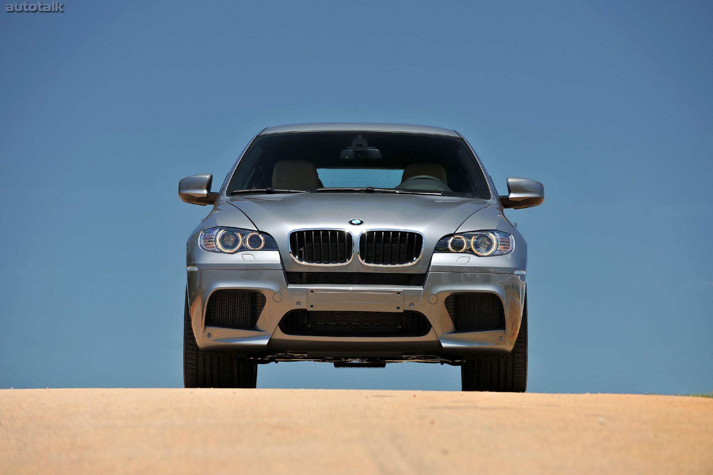 2011 BMW X6 M