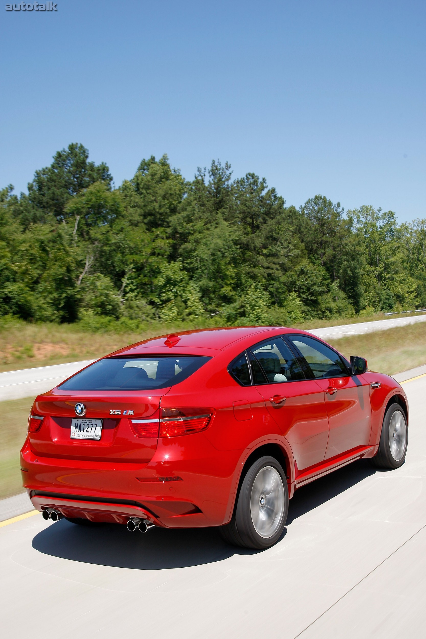 2011 BMW X6 M