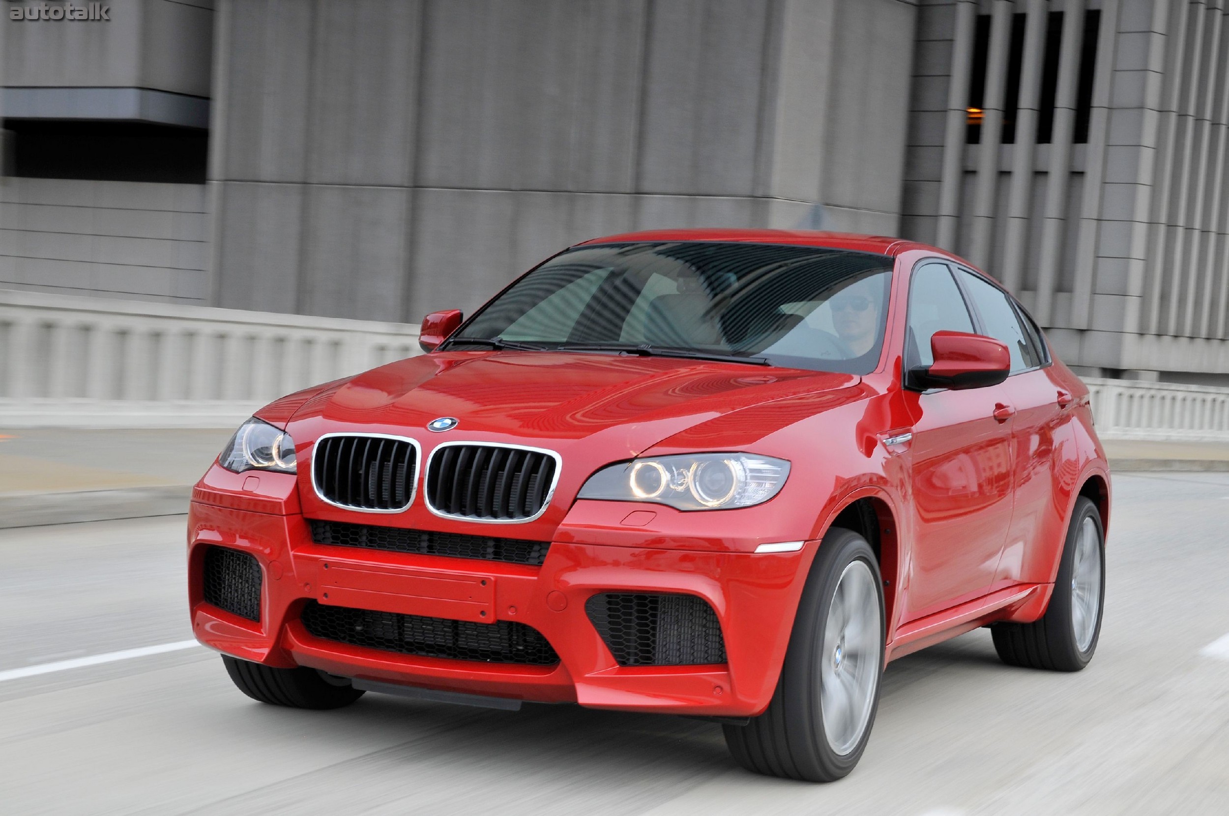 2011 BMW X6 M