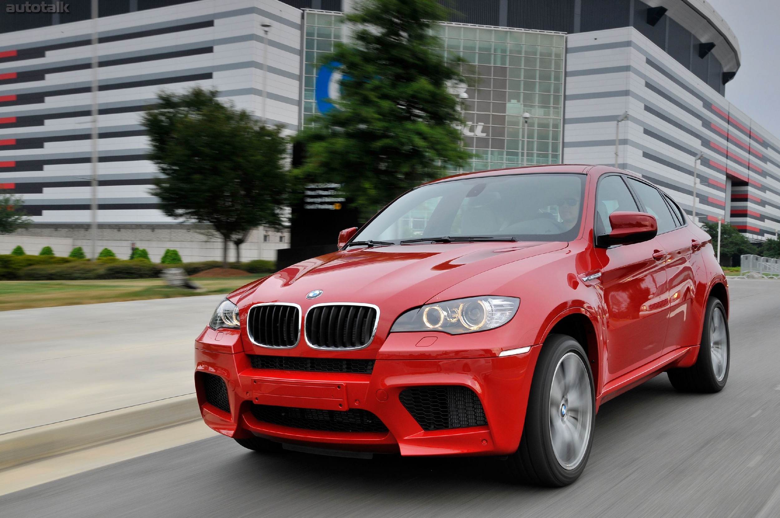 2011 BMW X6 M