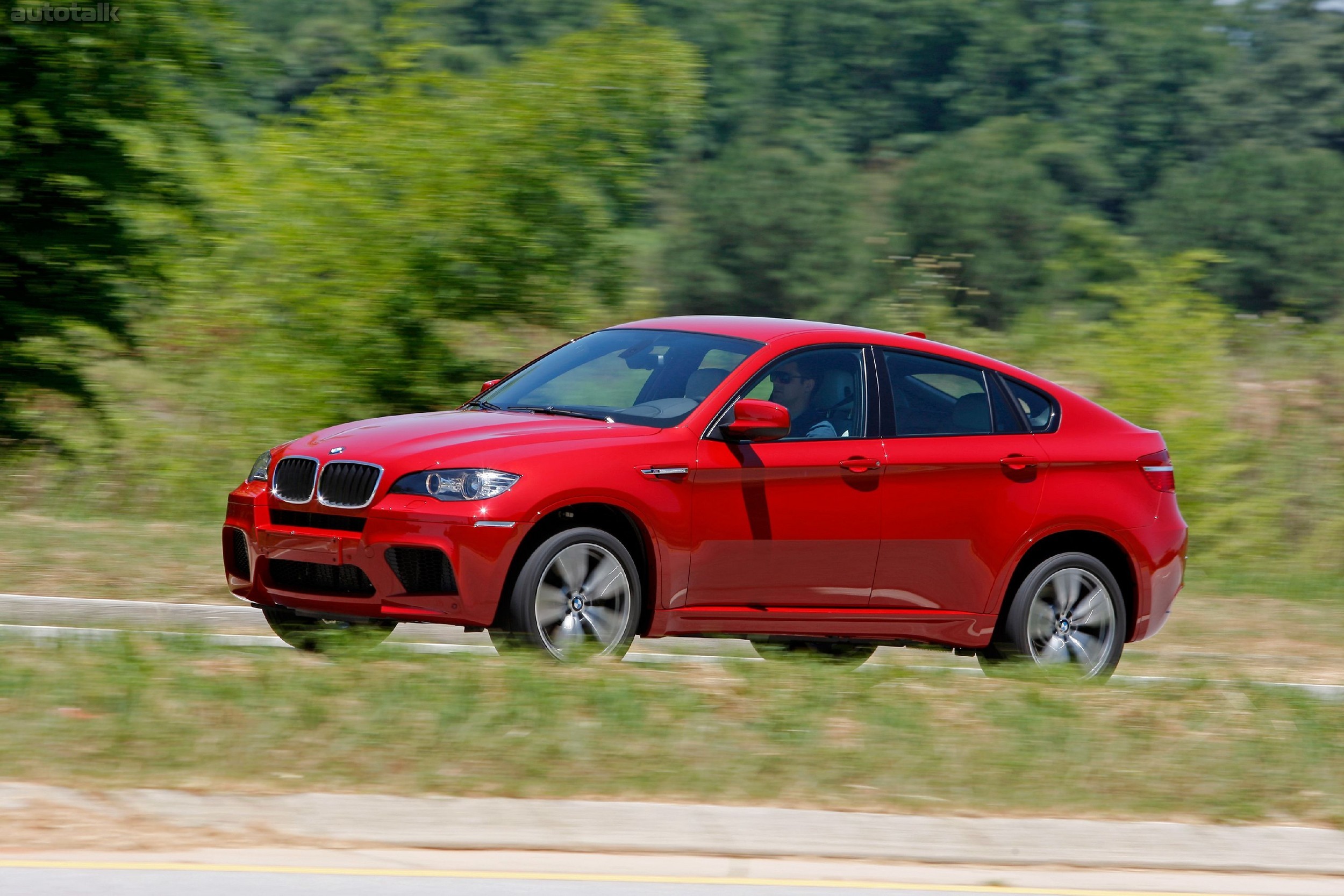 2011 BMW X6 M