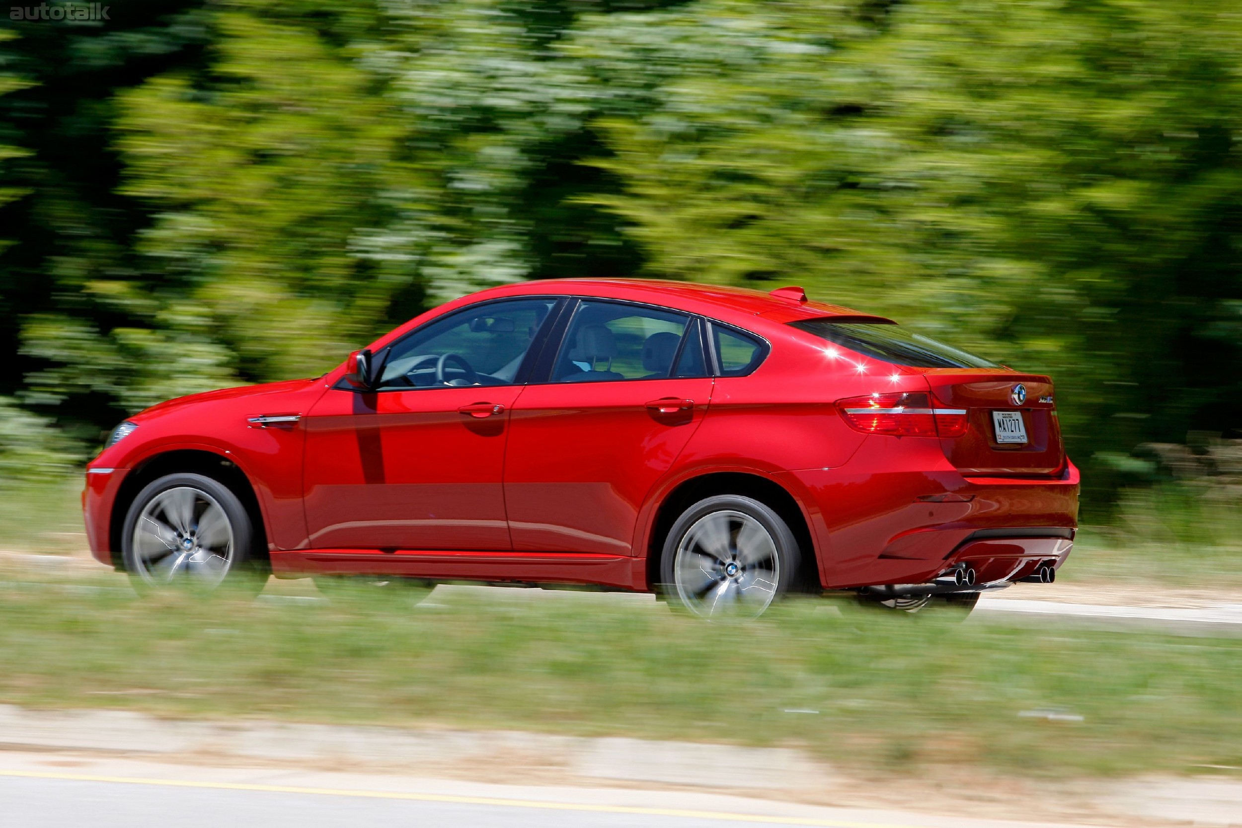 2011 BMW X6 M