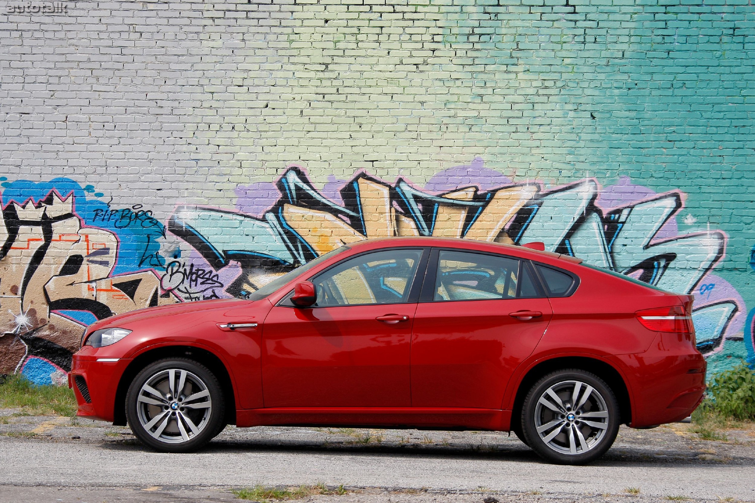 2011 BMW X6 M