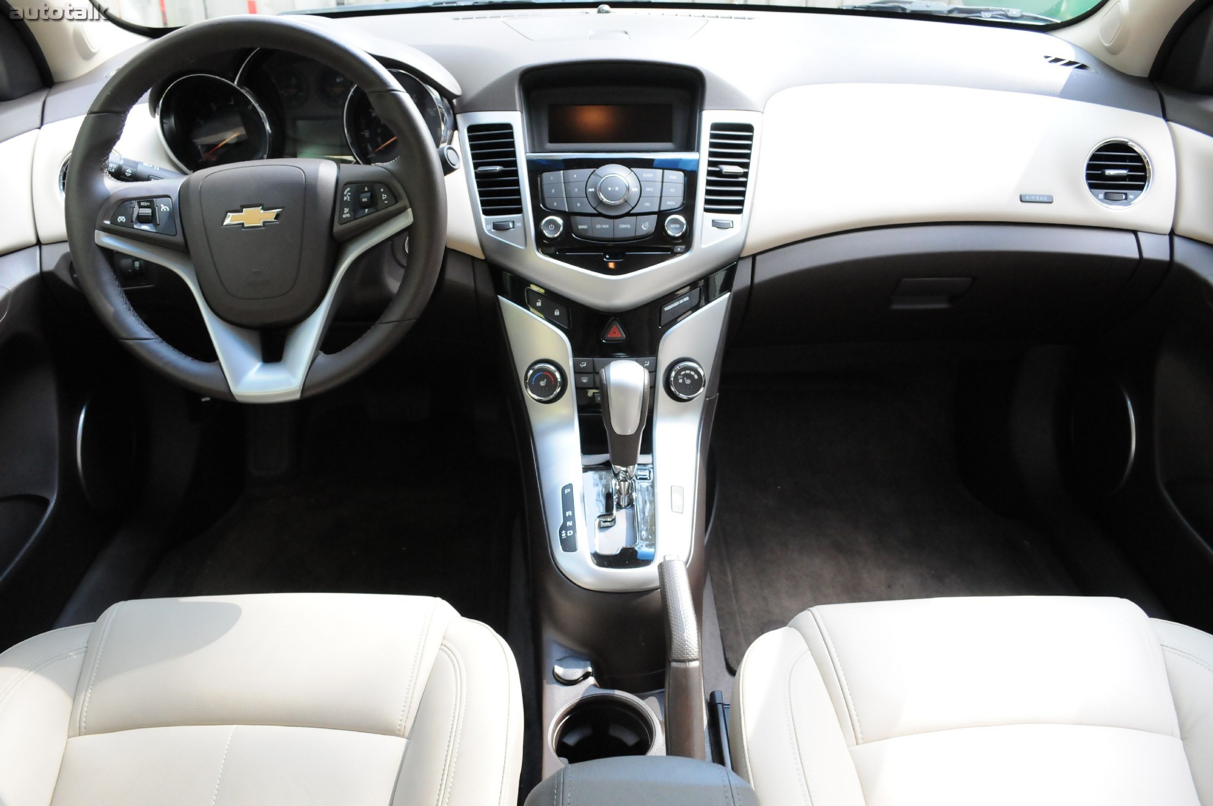 2011 Chevrolet Cruze RS Review