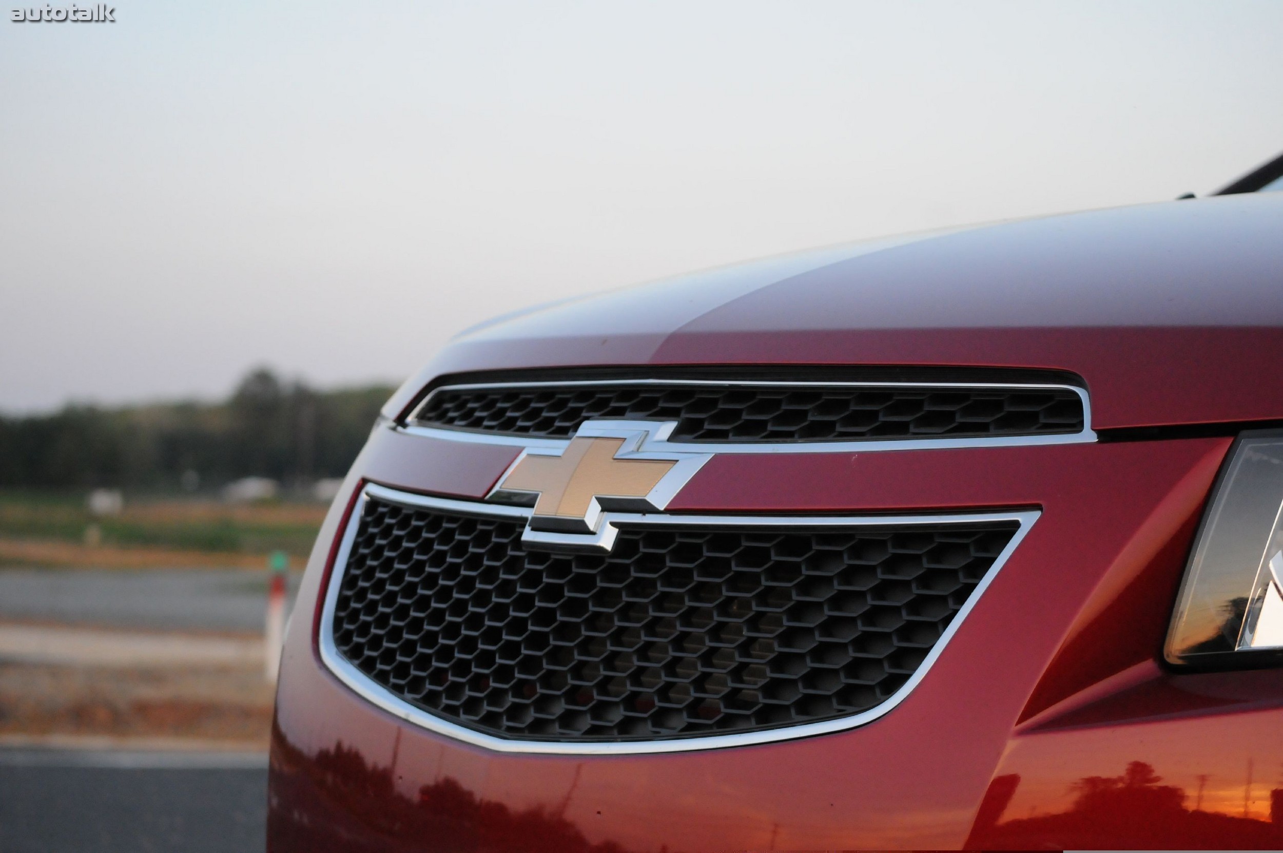 2011 Chevrolet Cruze RS Review