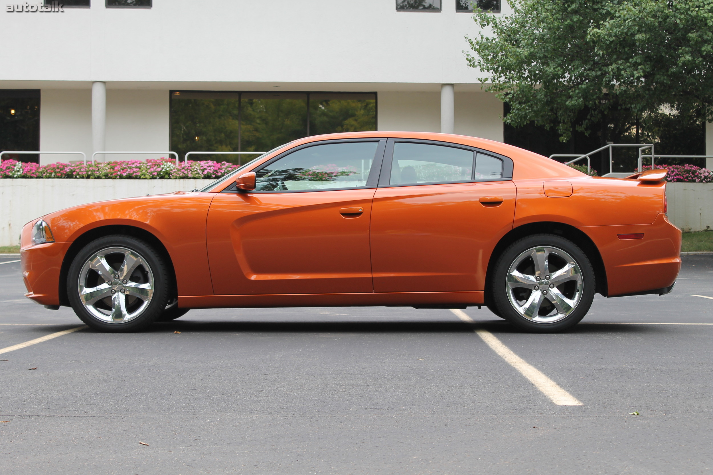 2011 Dodge Charger Review