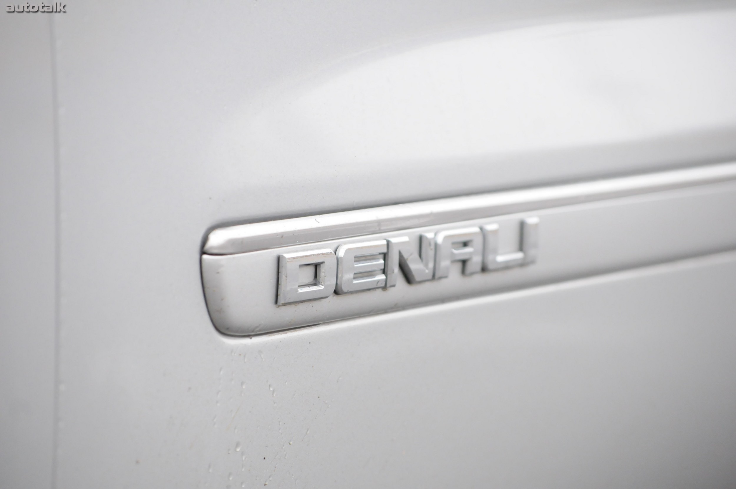 2011 GMC Acadia Denali Review