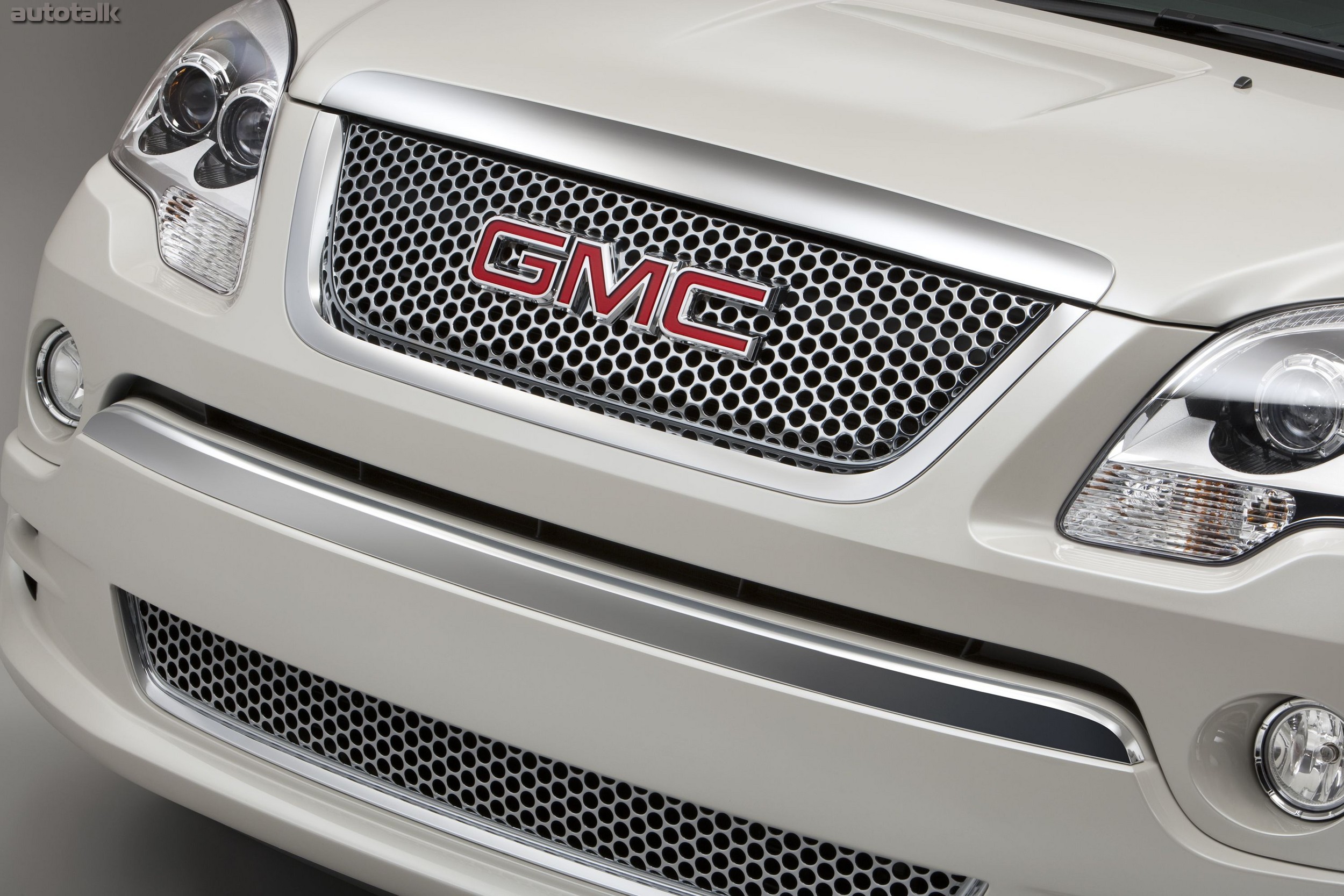 2011 GMC Acadia Denali