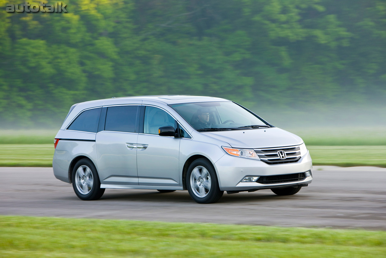 2011 Honda Odyssey Touring Elite