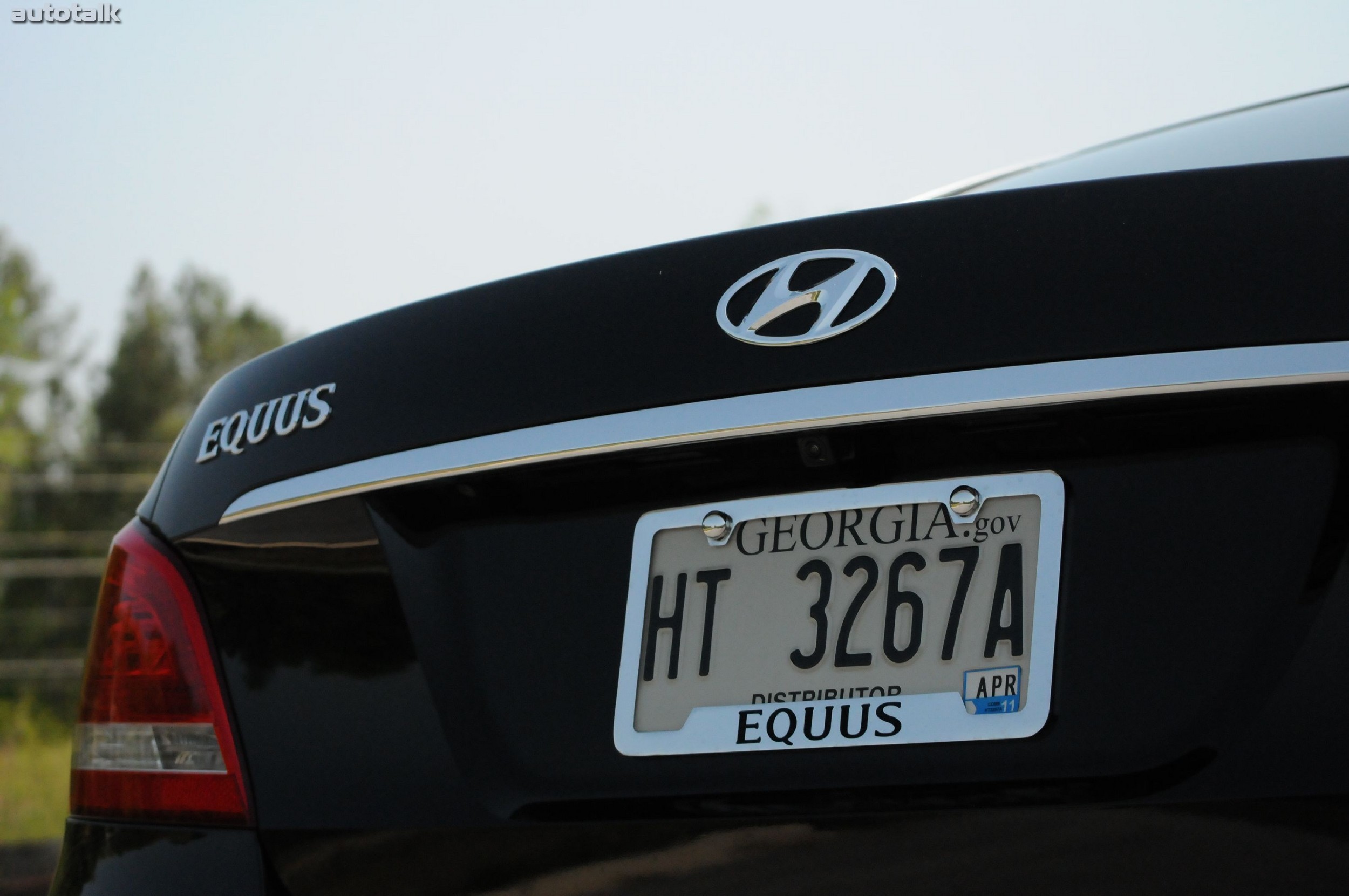 2011 Hyundai Equus Review