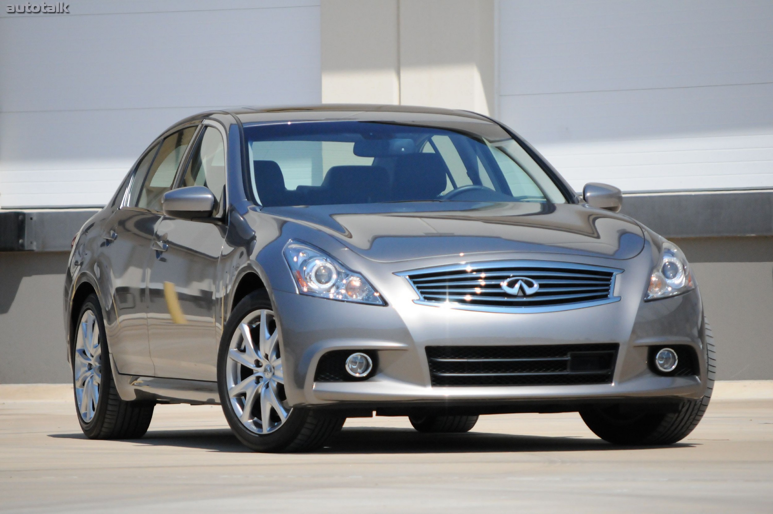 2011 Infiniti G Sedan Review