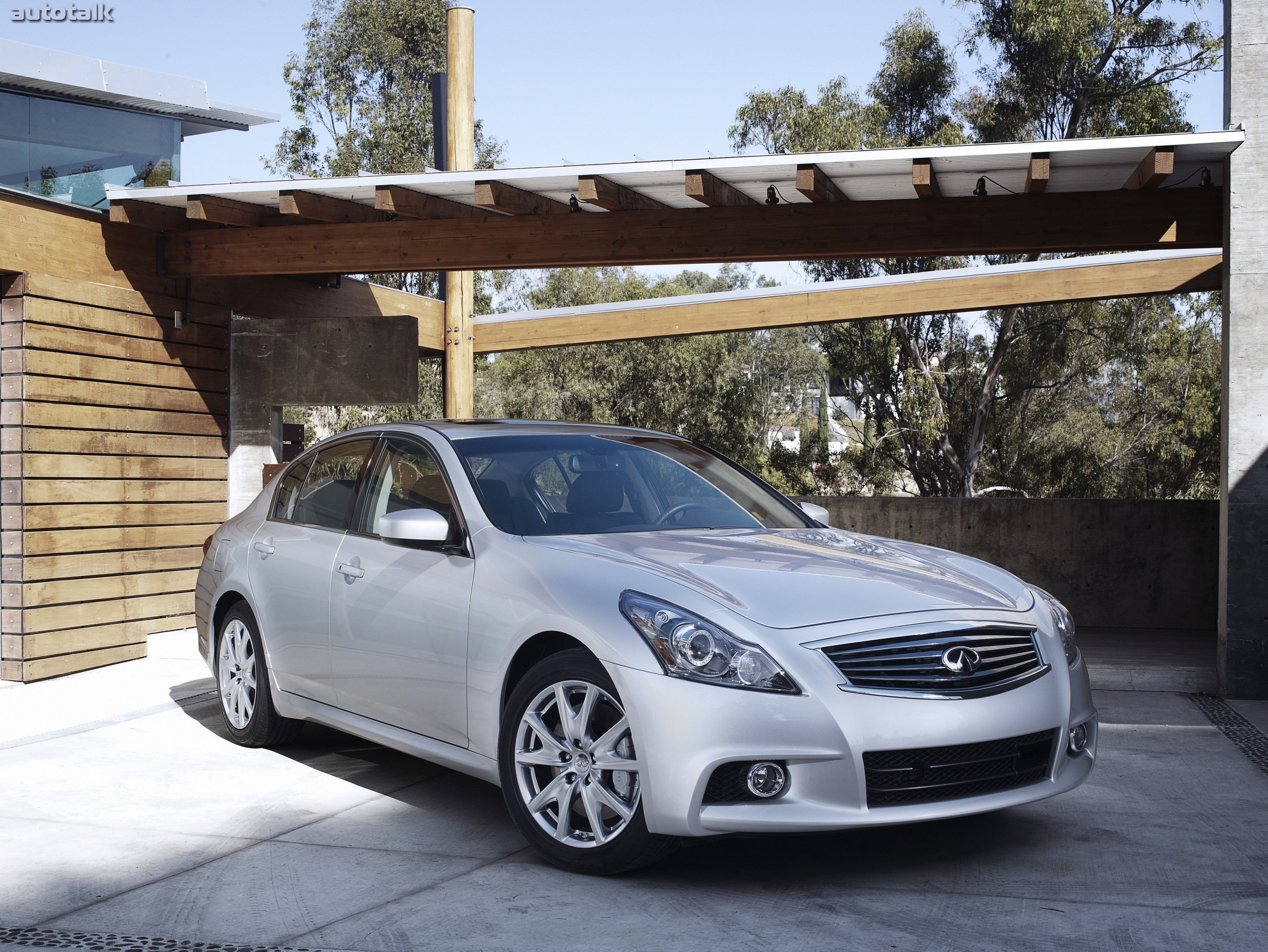 2011 Infiniti G37 Sedan