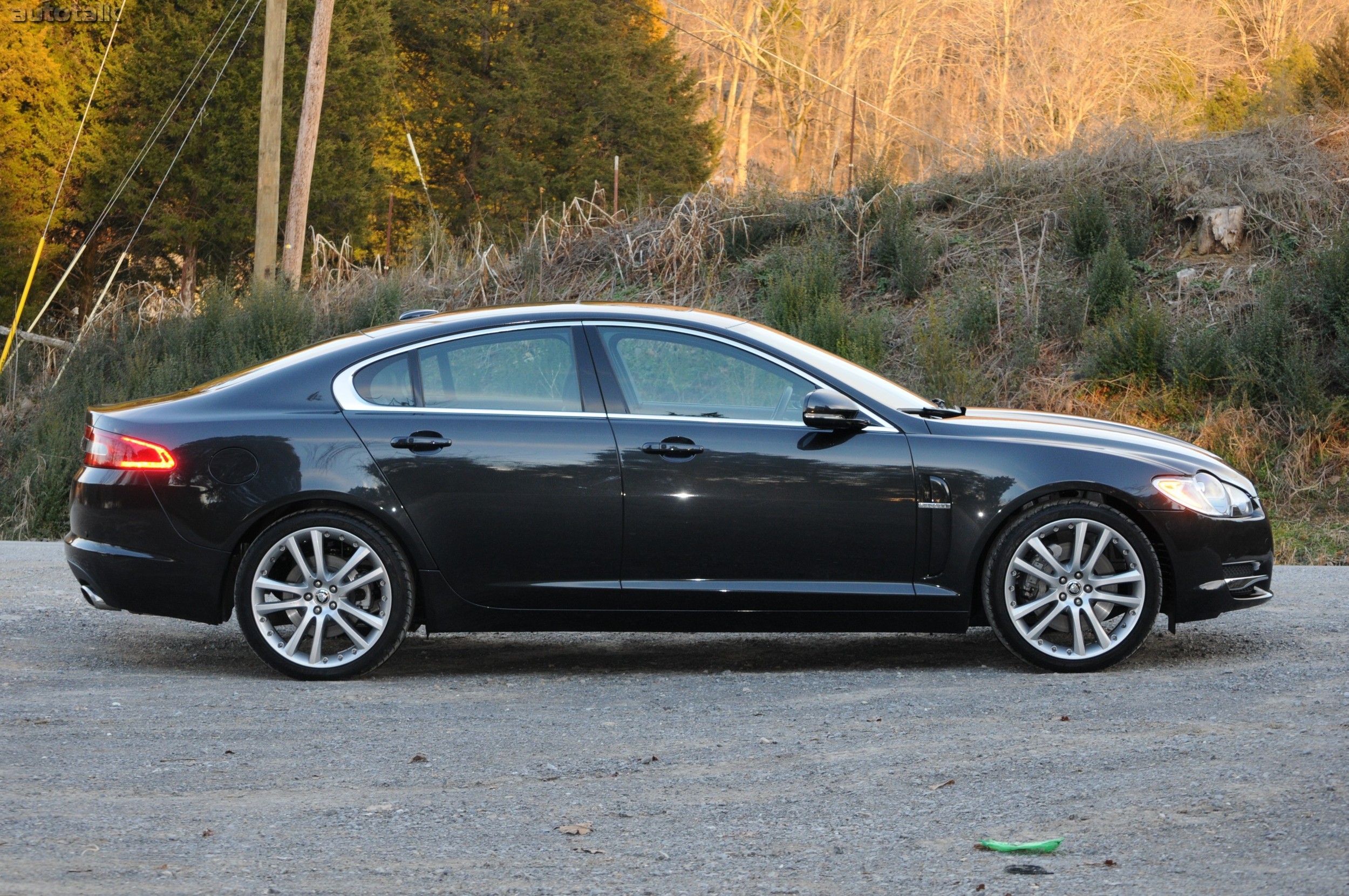 2011 Jaguar XF Review